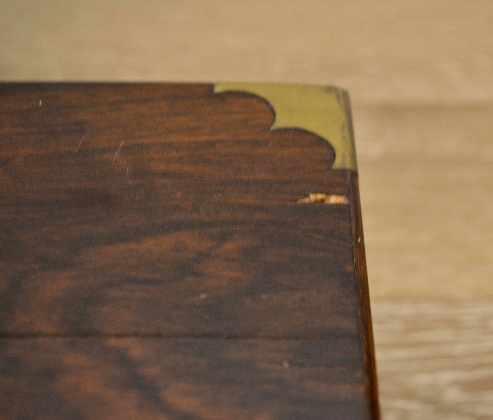 Antique 19th Century Mahogany and Brass Box With Marbleized Paper Interior - 5