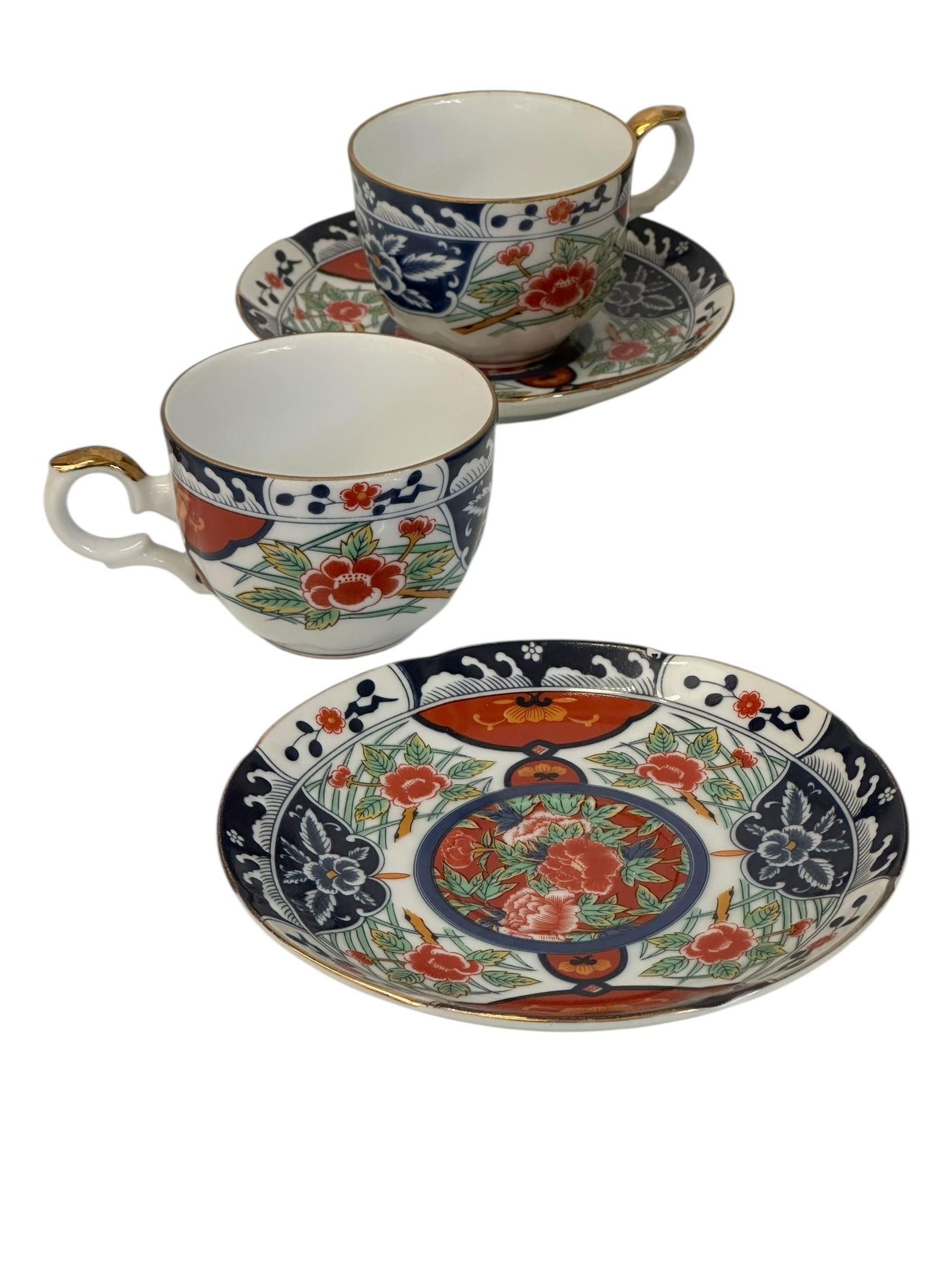 Late 20th Century Gump's "Kiku" Imari-Style China – Nearly Complete Service for 12 - 57 Piec - 2