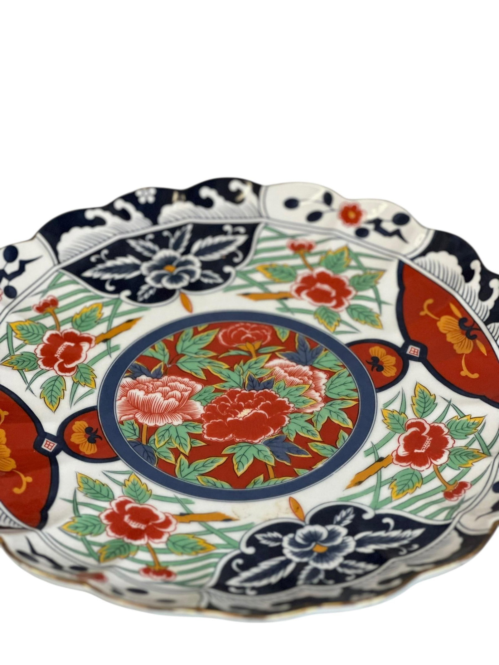 Late 20th Century Gump's "Kiku" Imari-Style China – Nearly Complete Service for 12 - 57 Piec - 8