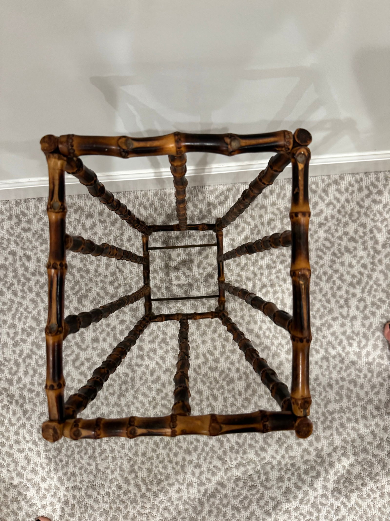 Burnt Bamboo Umbrella Stand, English - 3