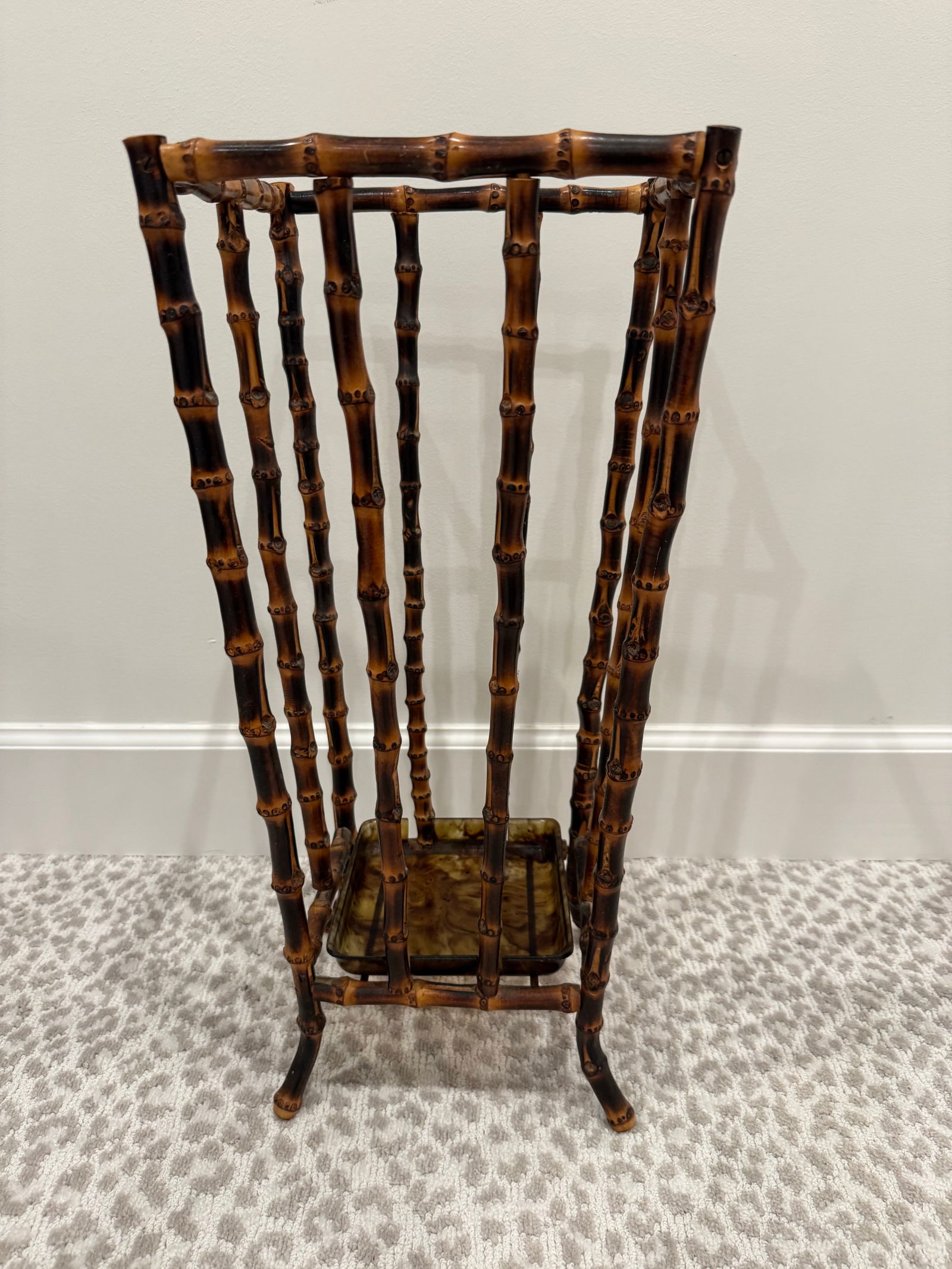 Burnt Bamboo Umbrella Stand, English - 5