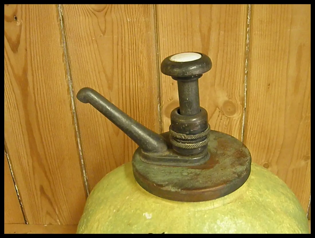Rare 1910-20s WardÂ’s Lime Crush Syrup Dispenser - 8