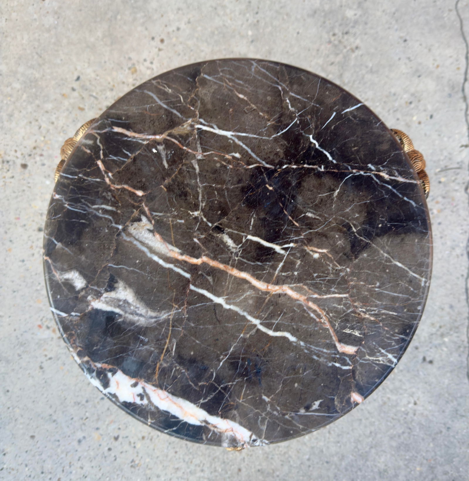 Vintage Neoclassical Marble Top Ram's Head Tripod Table by Turtle and Crane - Hollywood Regency Styl - 5