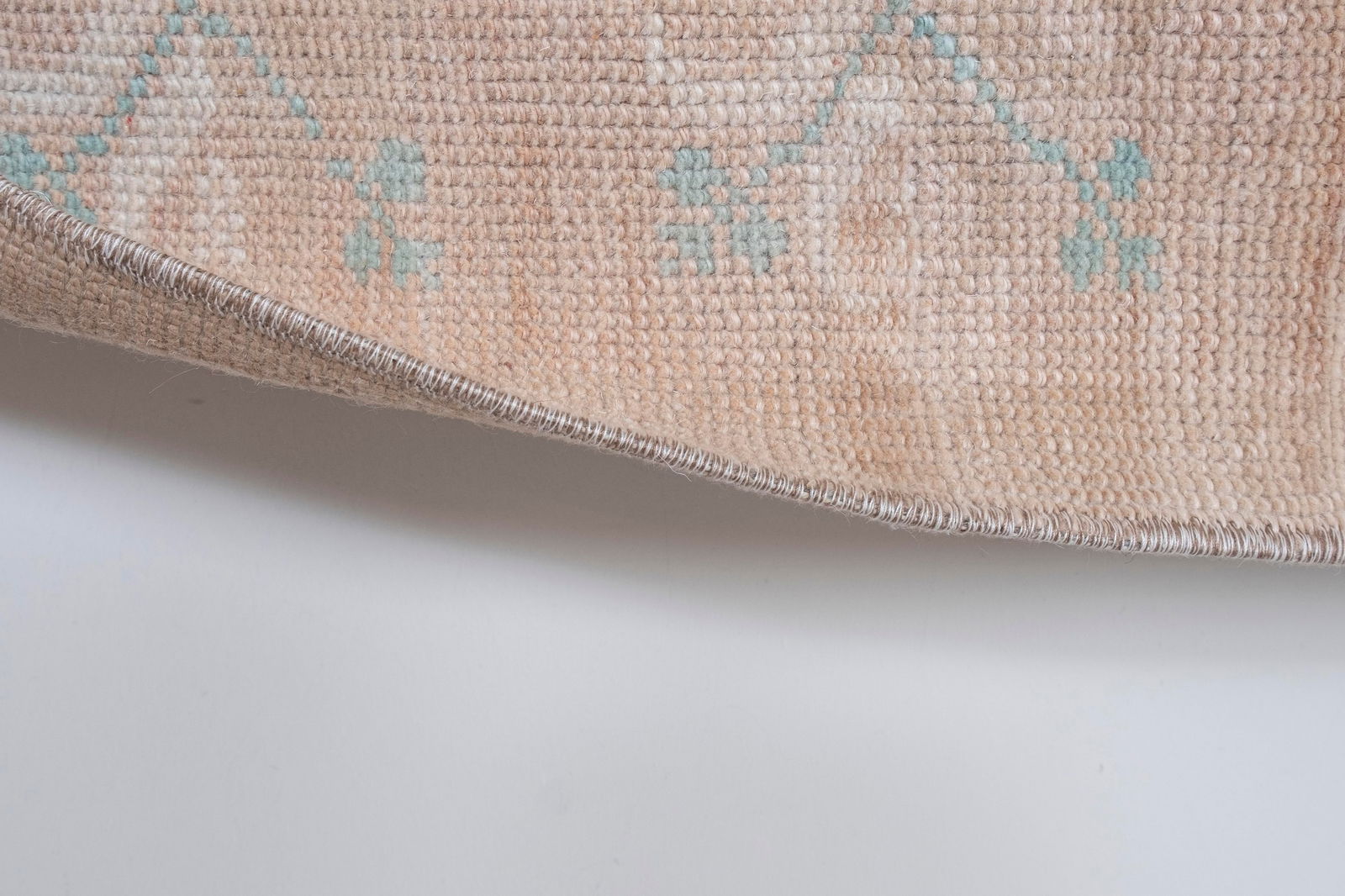 Vintage Faded Turkish Karapinar Rug 4'7'' X 7'1'' - 8