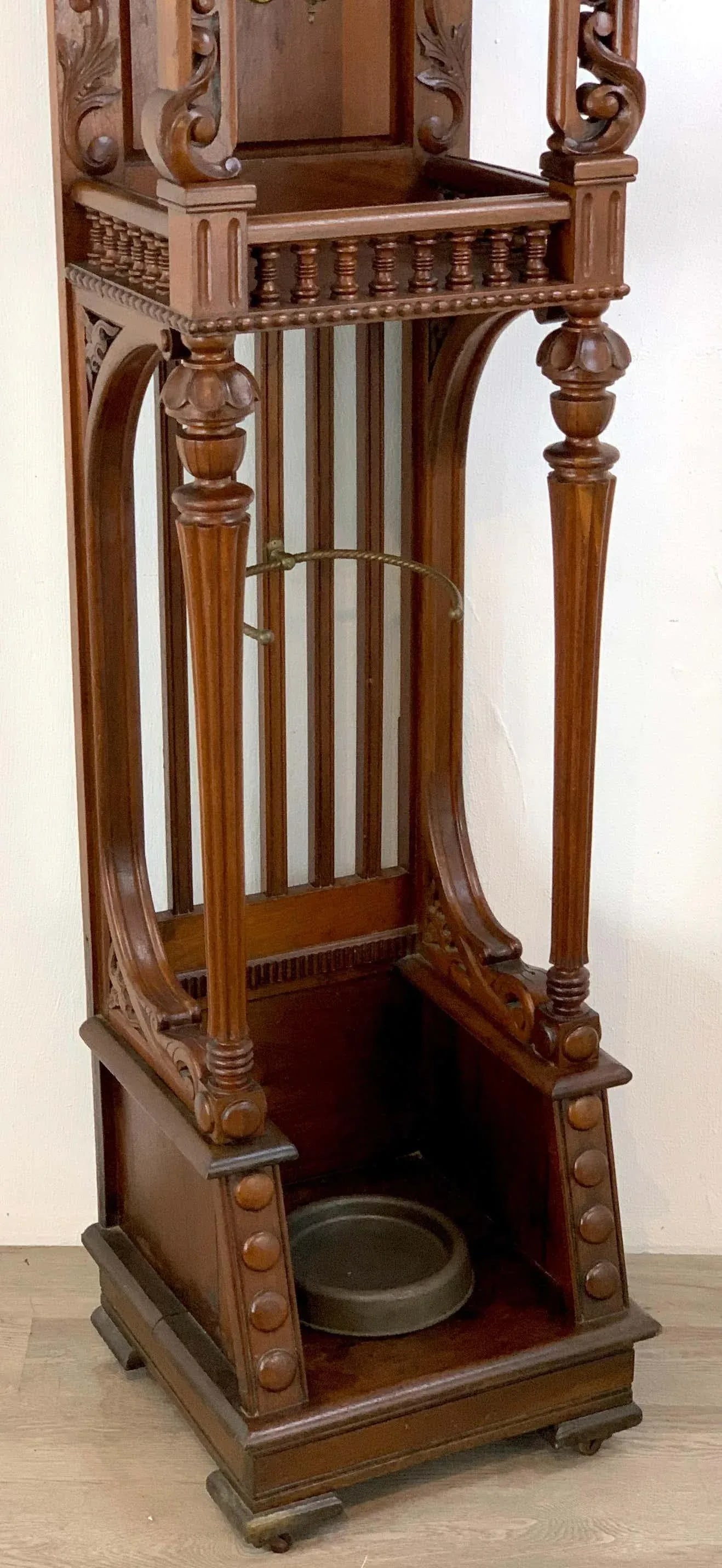 19th Century High Victorian Stick and Ball Variation Hall Rack - 5