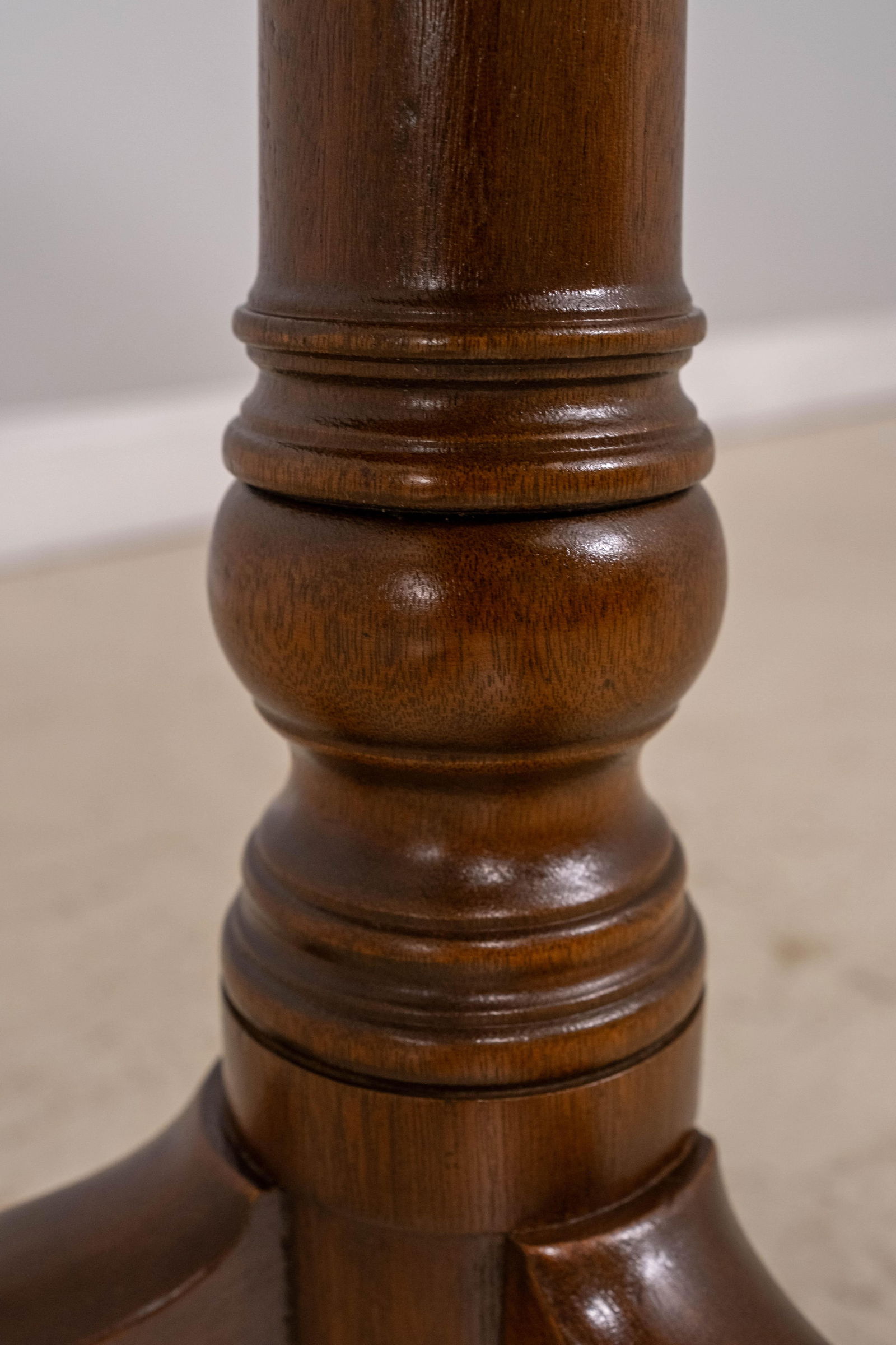 Kittinger Colonial Williamsburg Wa-1010 Mahogany Pedestal Table - 6