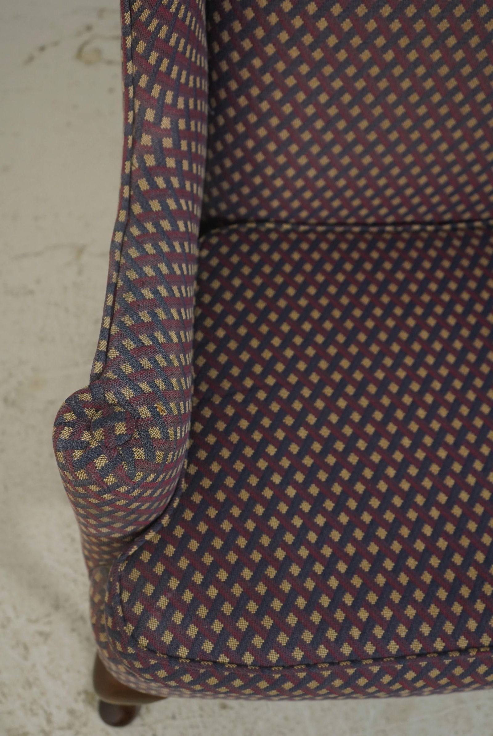 Kittinger Biggs Queen Anne Mahogany Wing Chair - 7