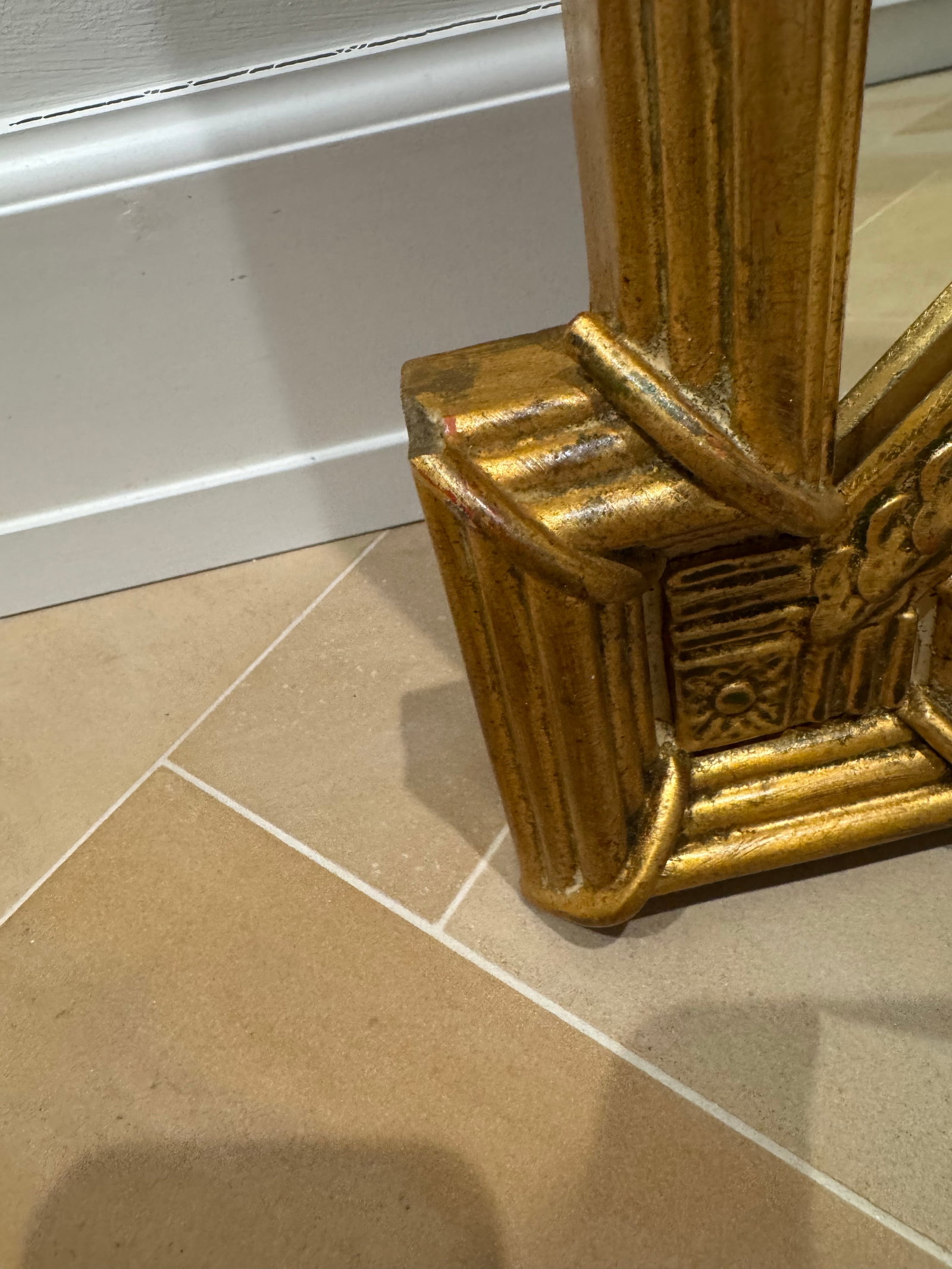 Carvers' Guild "Quatrain" Mirror – 34" X 43" – Italian Gold Leaf – 1990 - 4