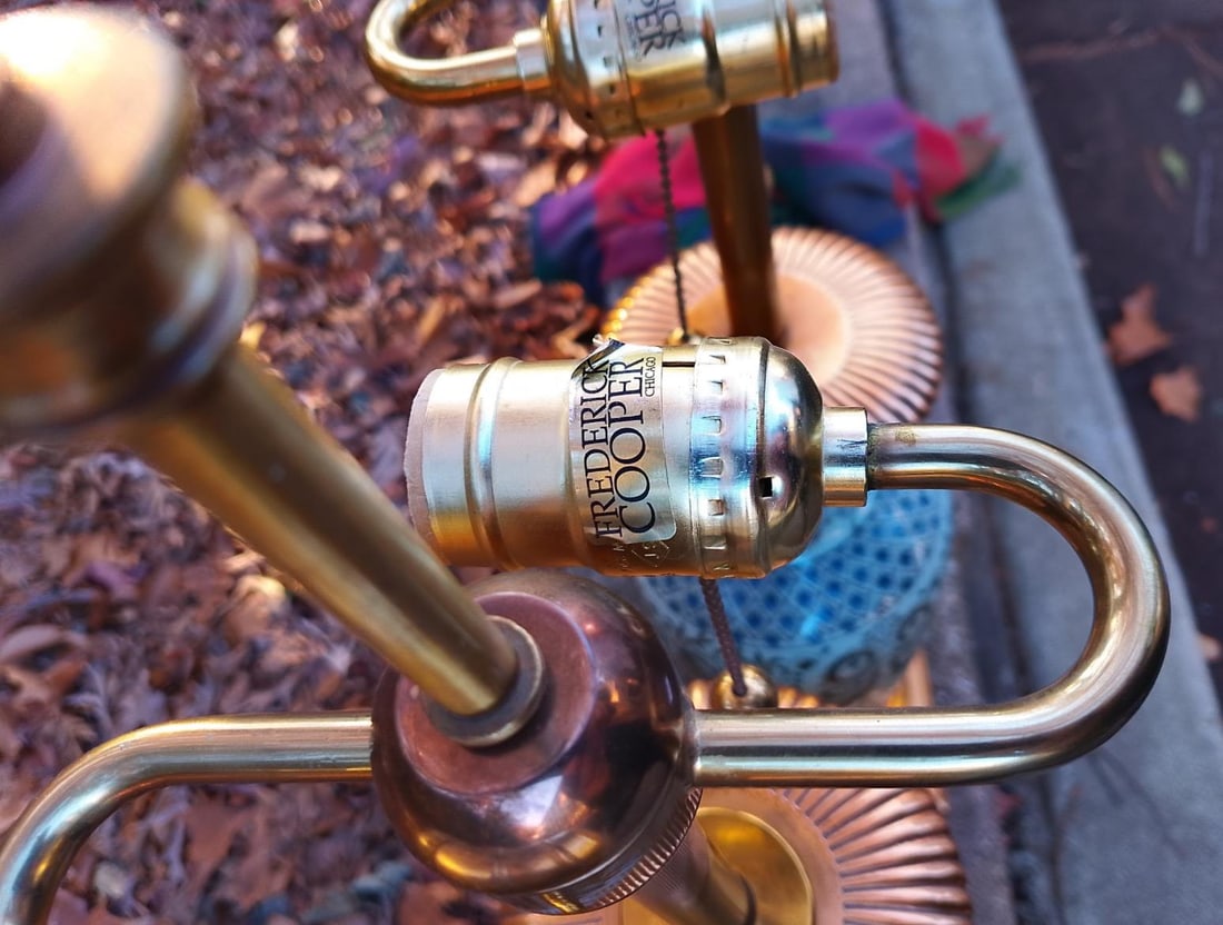 1960s Pair of Frederick Cooper Attributed Ceramic and Brass Table Lamps - Fully Restored - 6