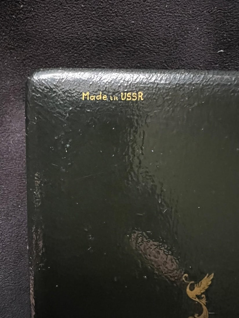 Lacquered Box Snow-White Fairy Tale, Signed - 3