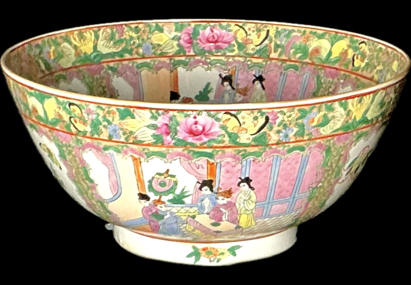 19th Century Large Chinese Famille Rose Medallion Porcelain Punch Bowl - 2