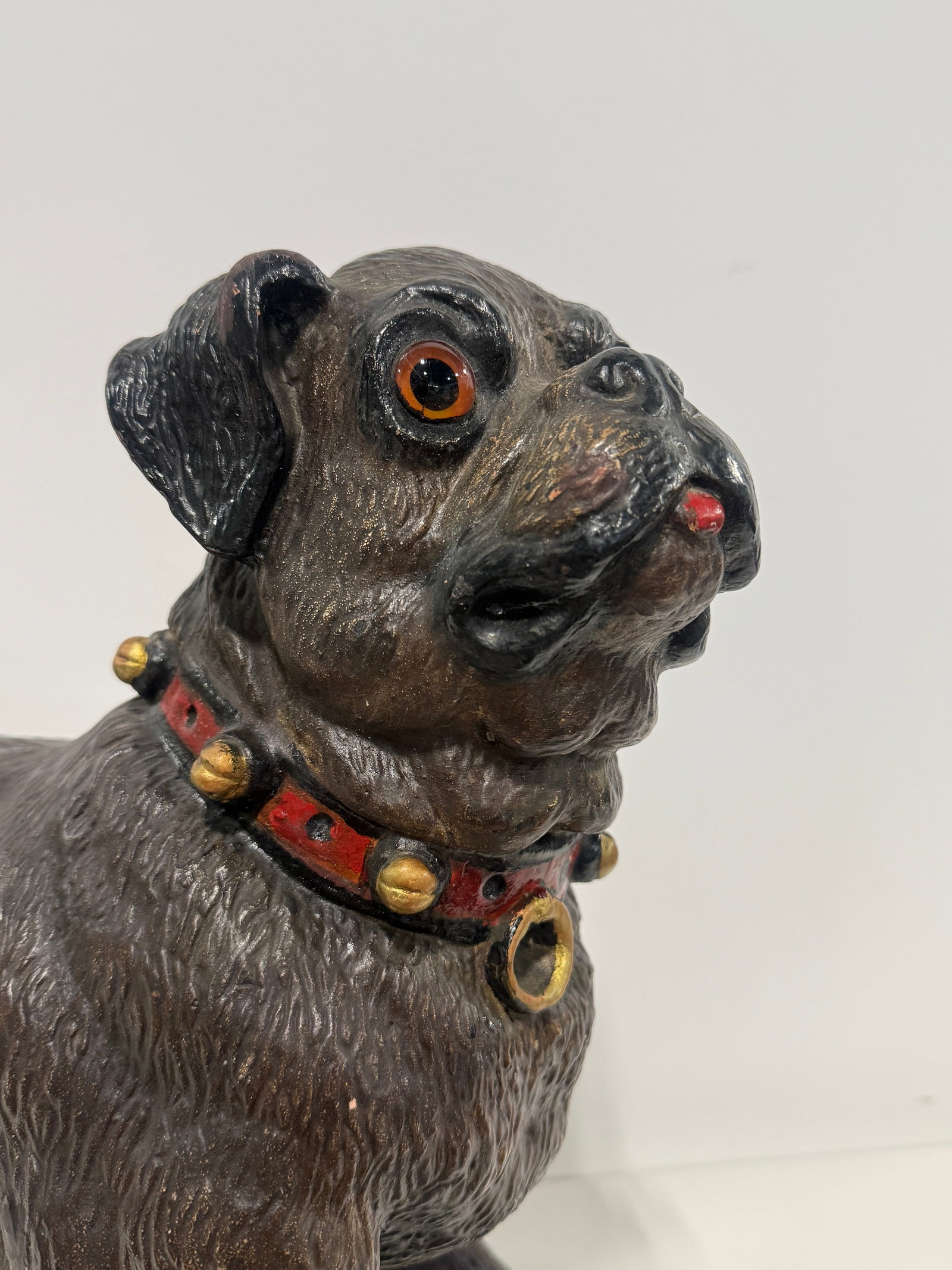 English Terracotta Pug Dog Sculpture With Glass Eyes, Early 20th Century - 3