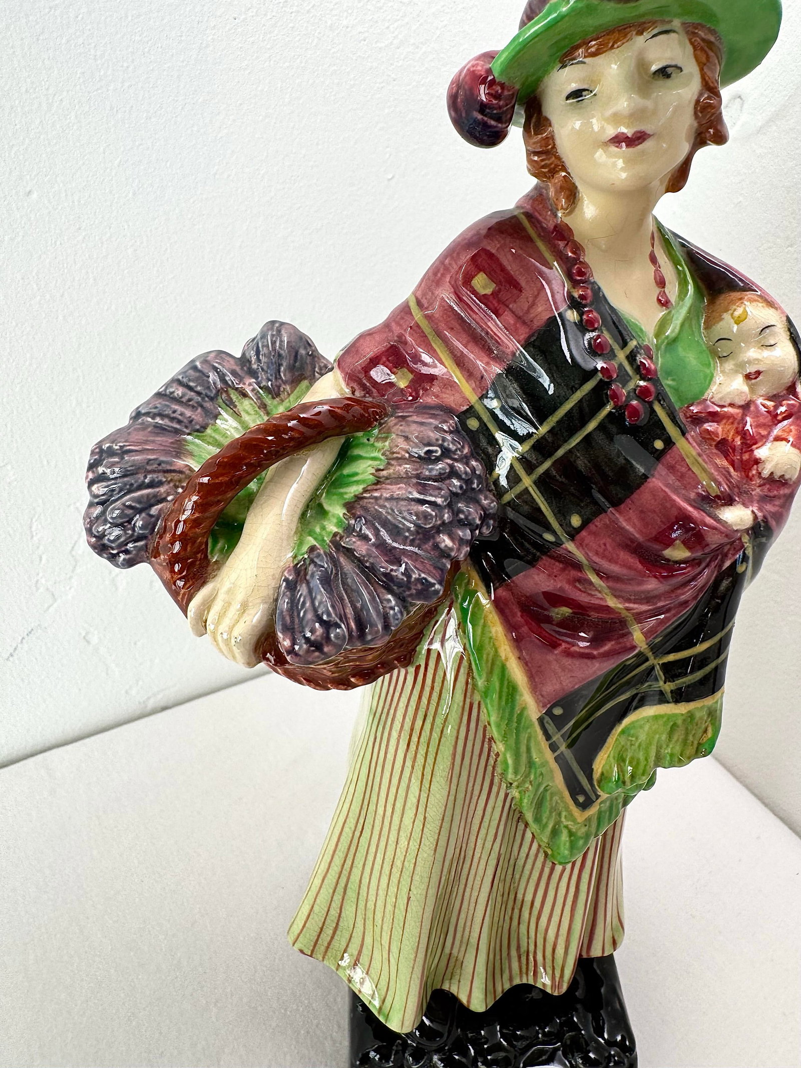 Antique Royal Doulton Figurine ~ "Sweet Lavender" ~ Hn 1373 - 2