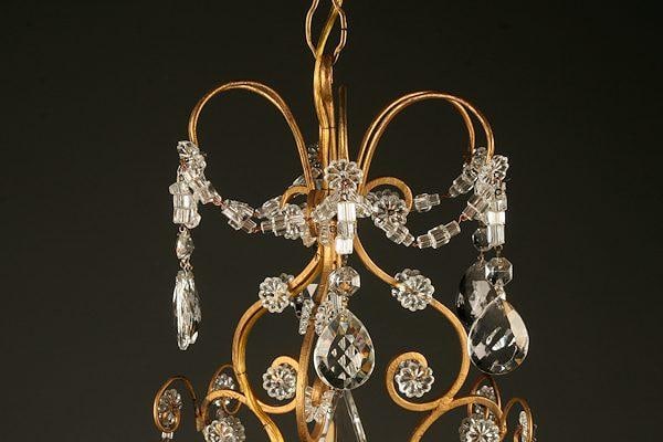 Late 19th Century Italian Gilded Iron & Crystal Chandelier With Crystal Swags, Circa 1890 - 2