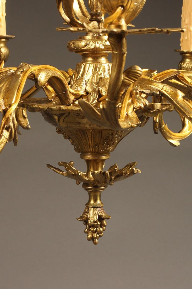 French Bronze 12-Arm Chandelier With Acanthus Leaf & Foliage Castings, Circa 1890 - 2