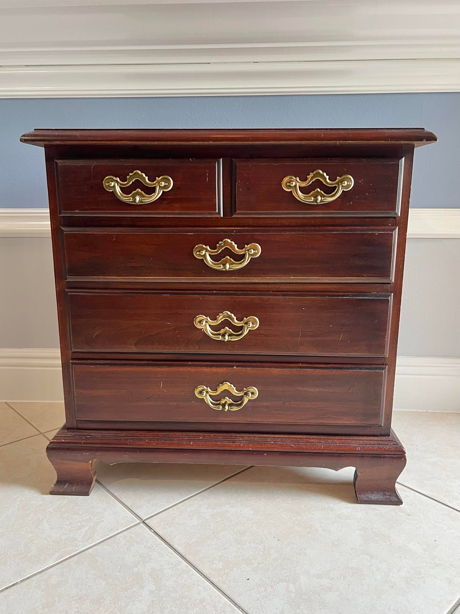 Vintage Thomasville 4 Drawers Nightstand /End Table - 4