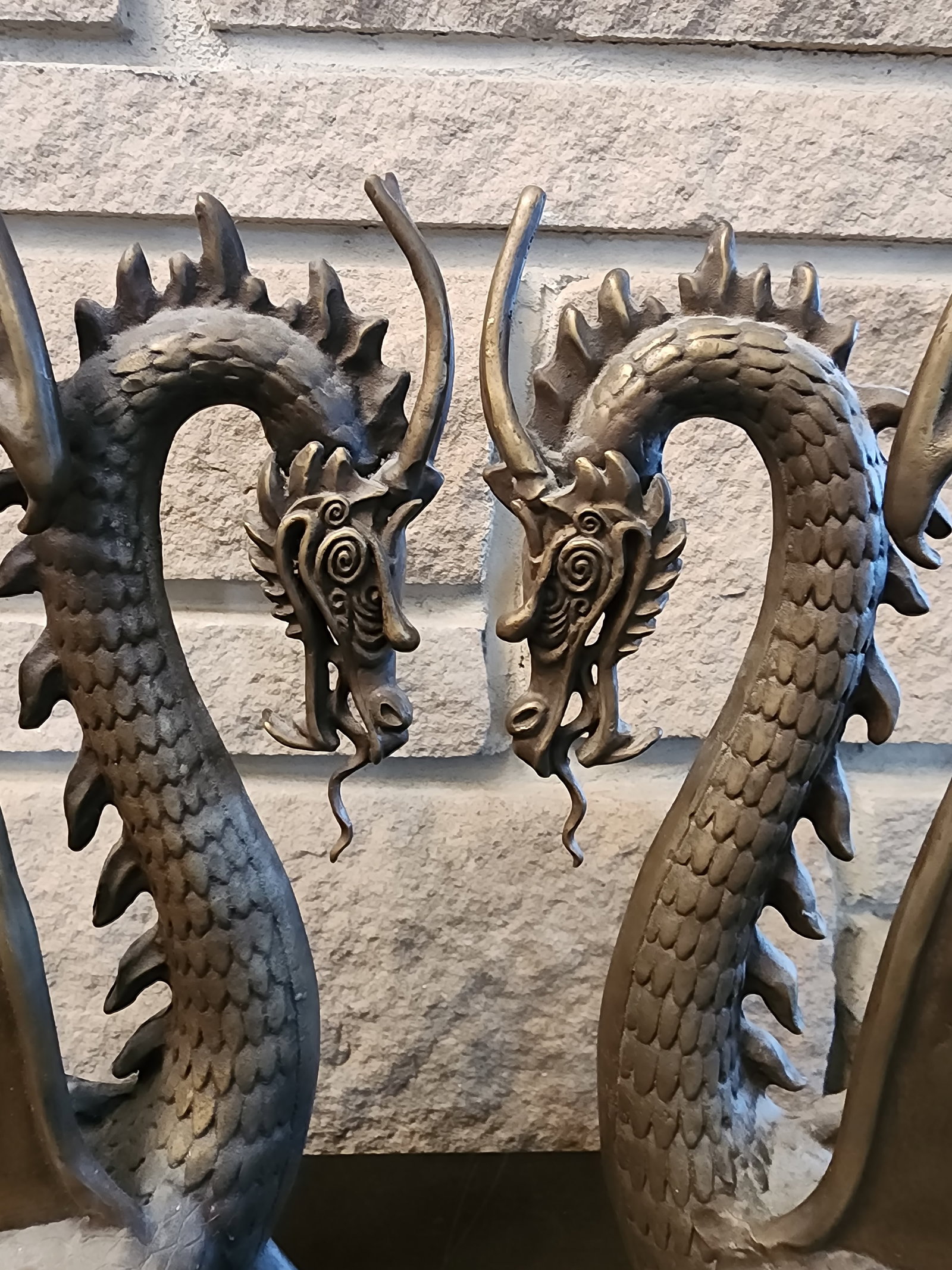 1990s Pair of Bronze Dragon Sculptures Left and Right Facing - 2