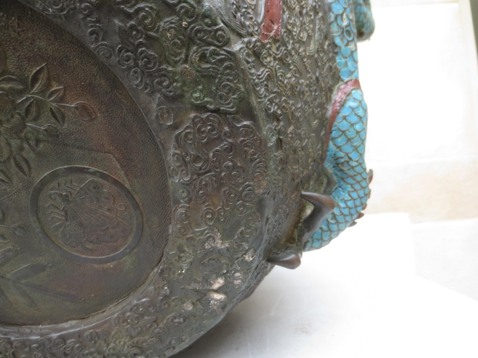 Japanese Edo Period Champleve Bronze Jardiniere With Dragon - 14