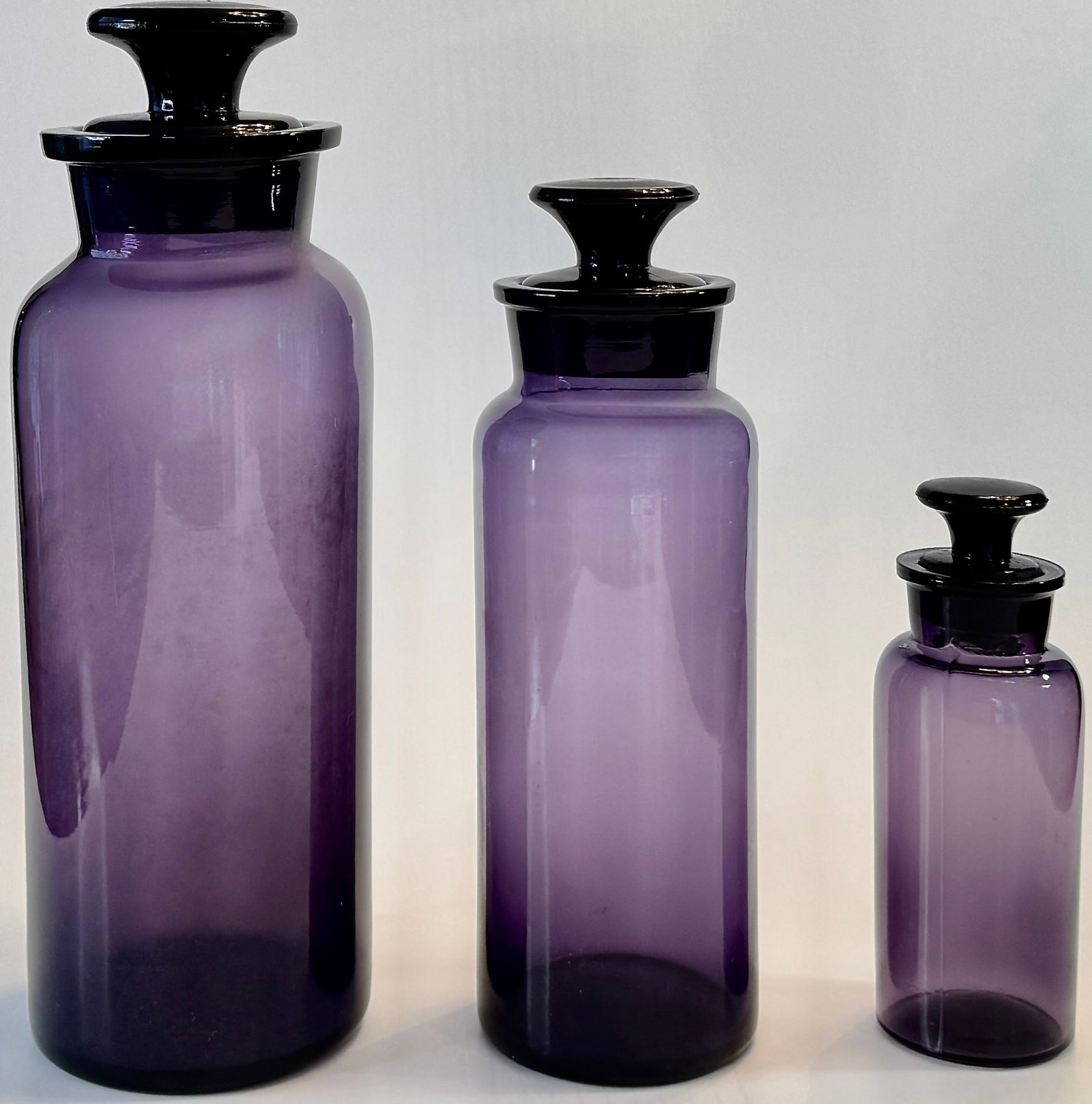 Mid-Century Italian Amethyst Apothecary Bottles – Set of 3 - 3