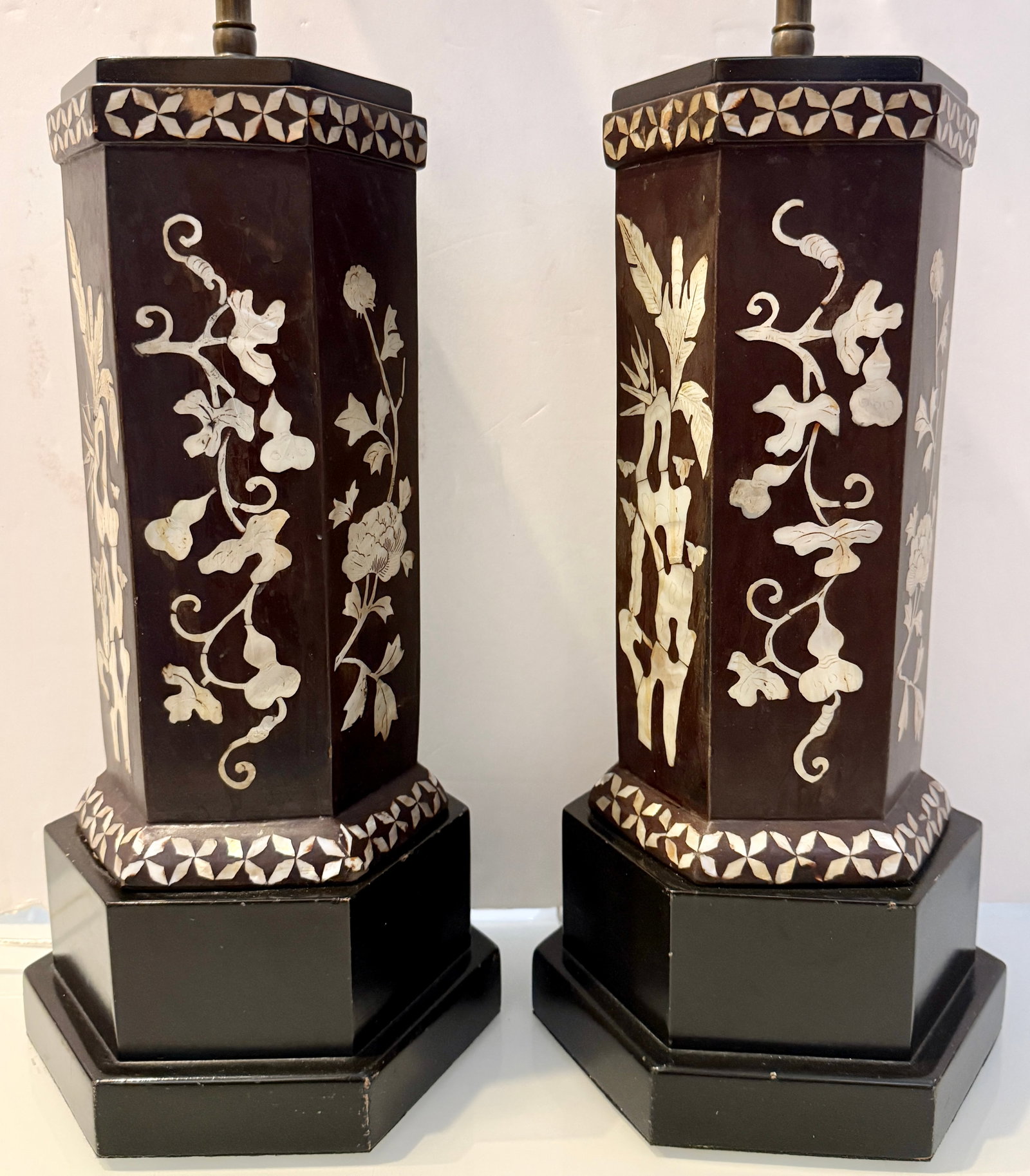 Chinese Cong-Style Hexagonal Table Lamps From 60's - 2