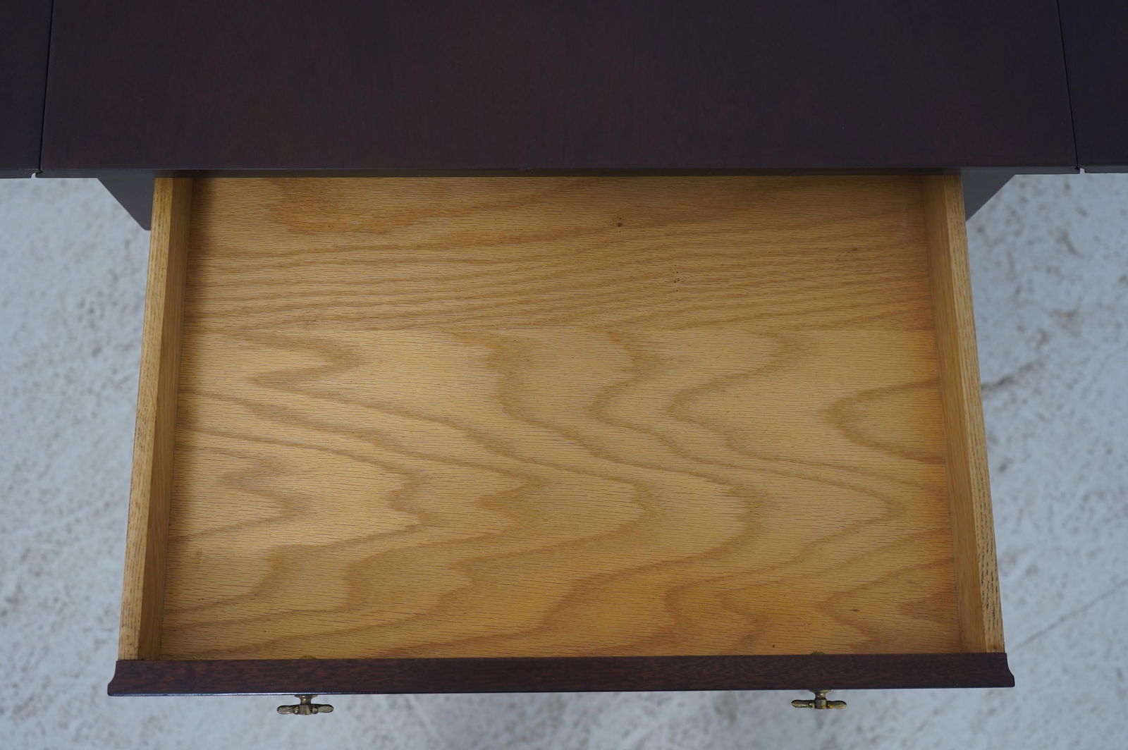 Madison Square Mahogany Drop Leaf Occasional Table - 5