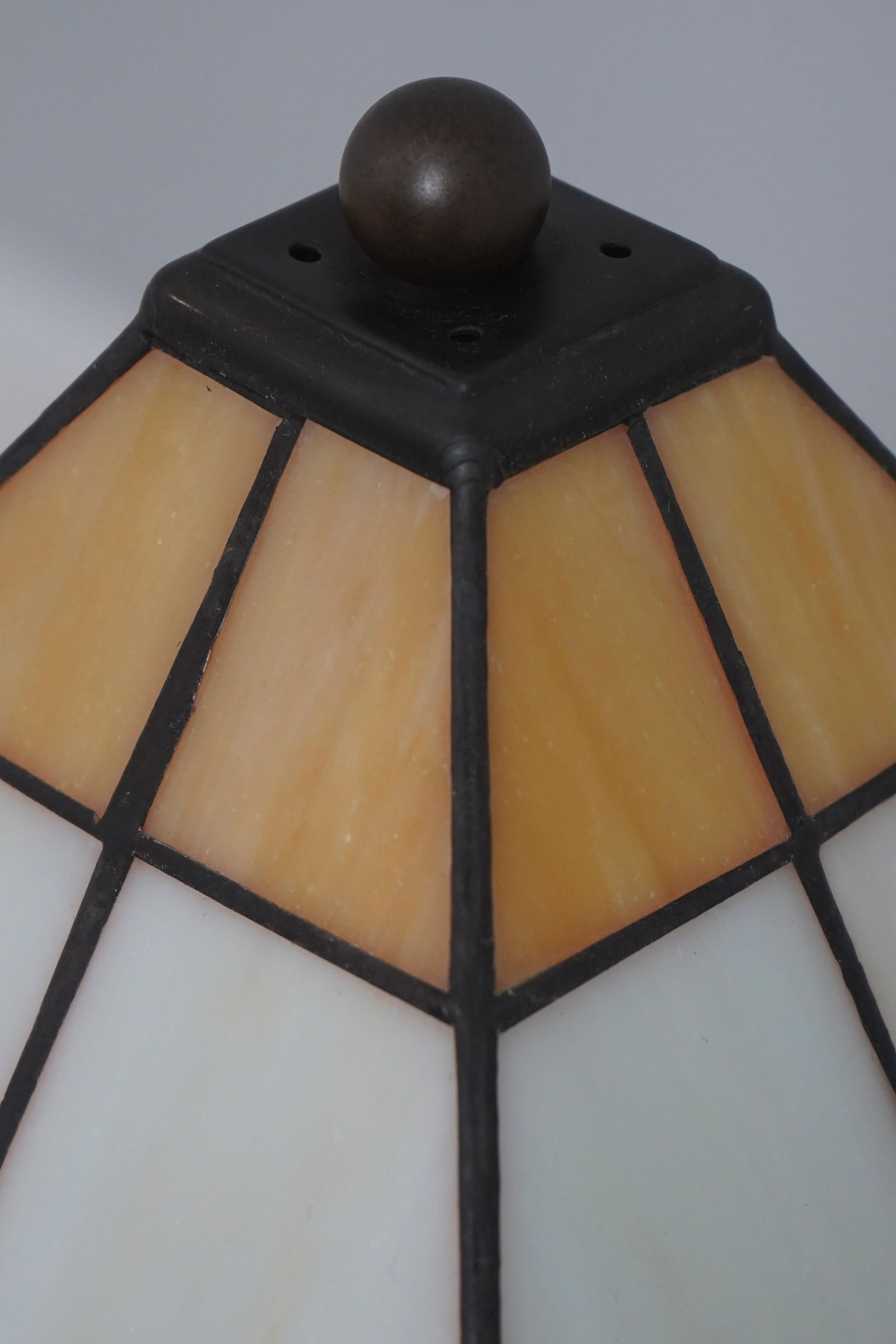 Stickley Slag Glass Mission Oak Lamp - 3
