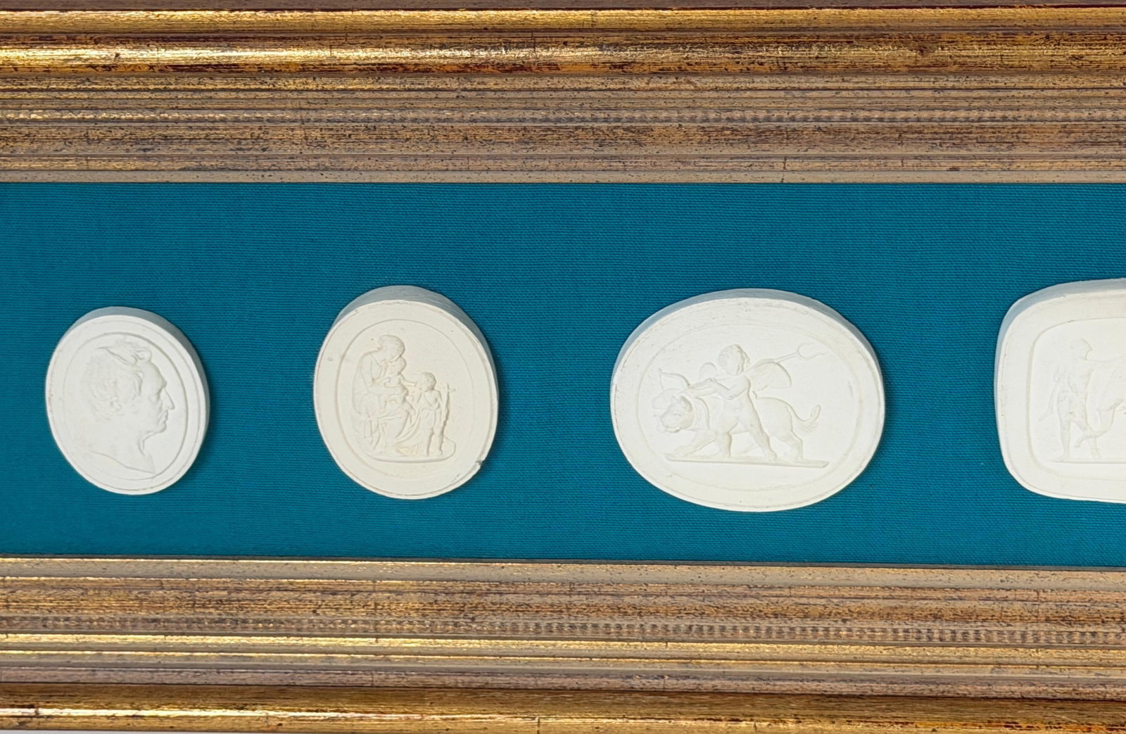 Framed Group of Seven Italian Grand Tour Cast Plaster Intaglios, 19th Century - 17