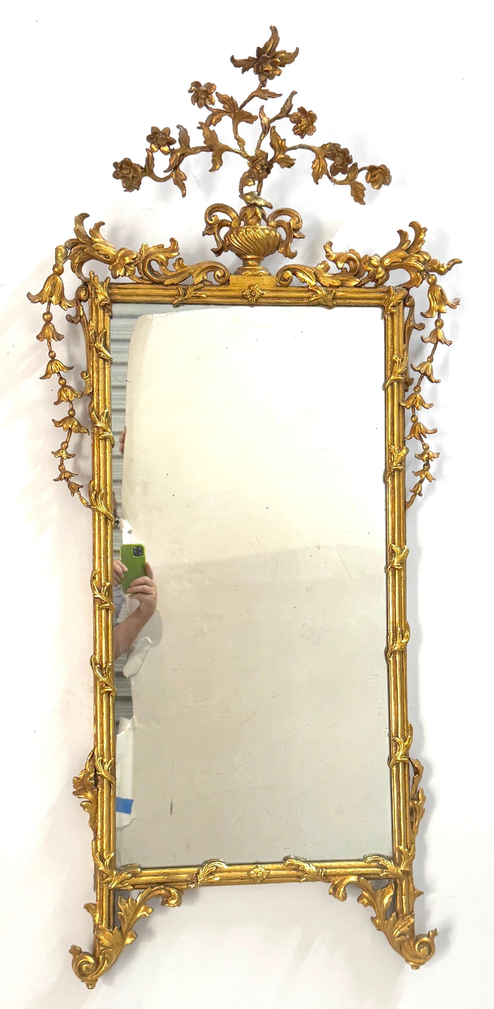 18th Century Italian Neoclassical Carved Giltwood Mirror - 16