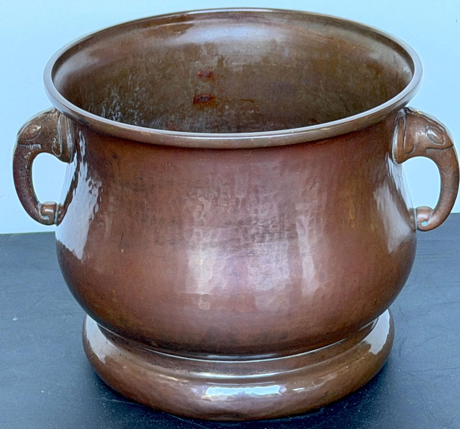Imperial Russian Copper Cachepot with Elephant-Head Handles, Moscow, c. 1900 - 7