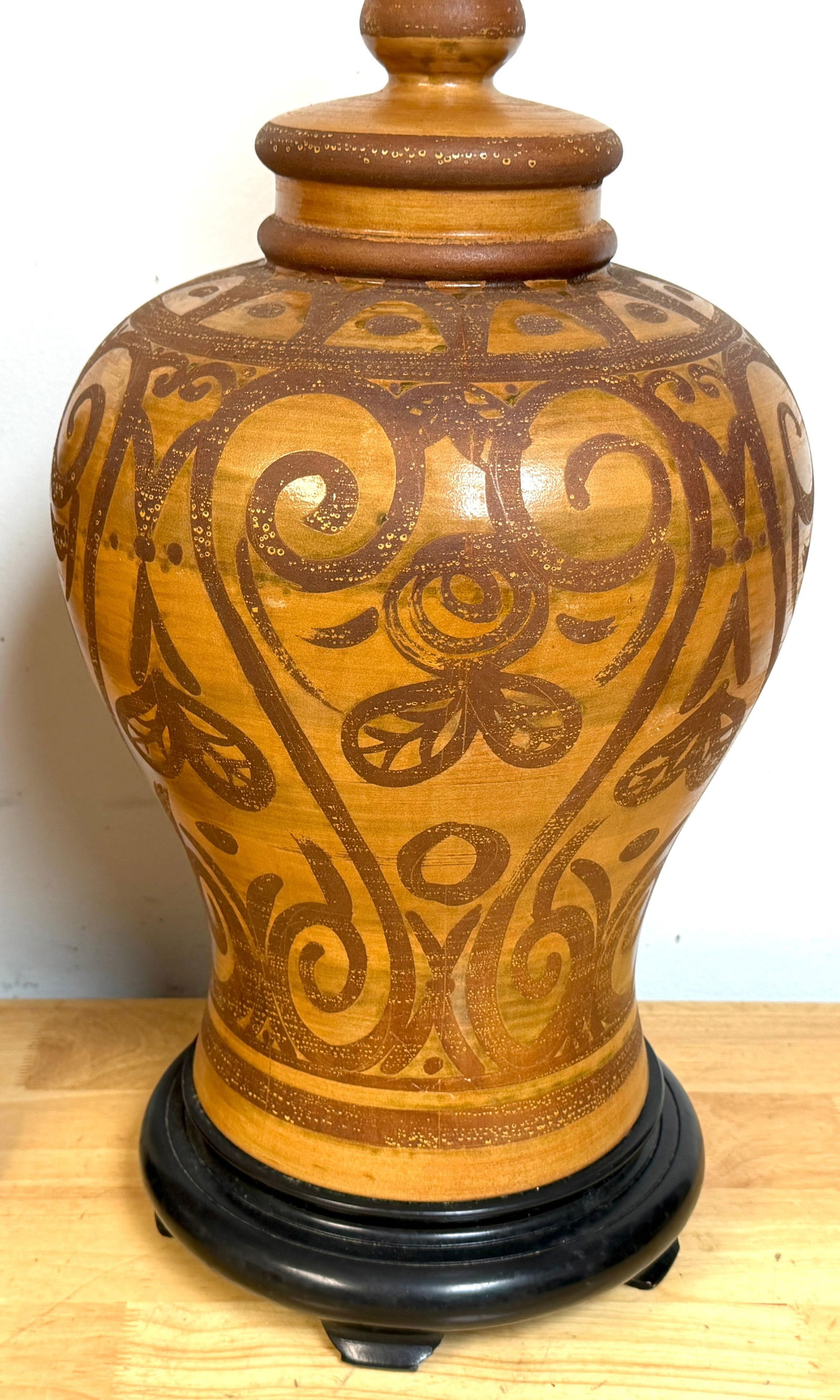 Pair Italian Mid-Century Slip-Decorated Sgraffito Pottery Lamps , C. 1960s - 6