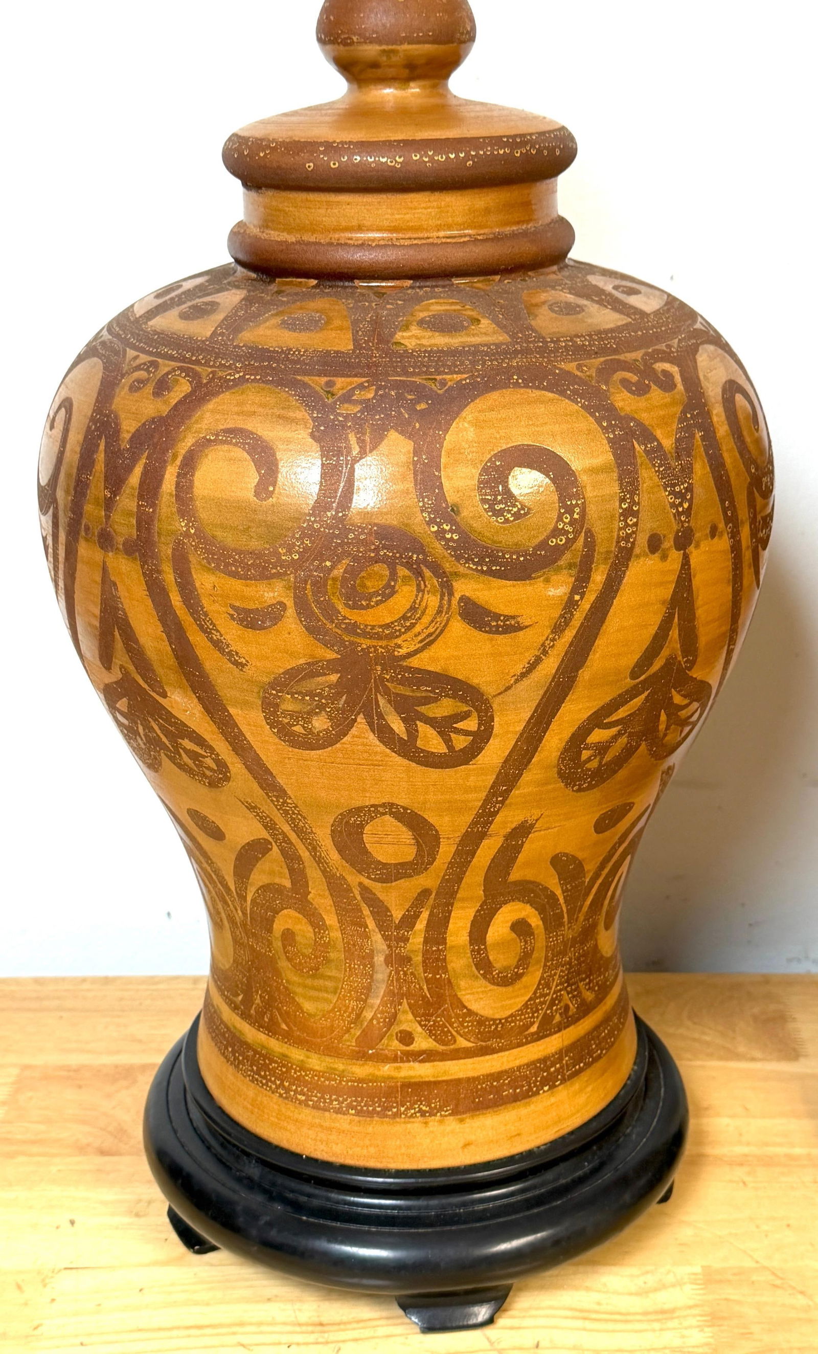 Pair Italian Mid-Century Slip-Decorated Sgraffito Pottery Lamps , C. 1960s - 7