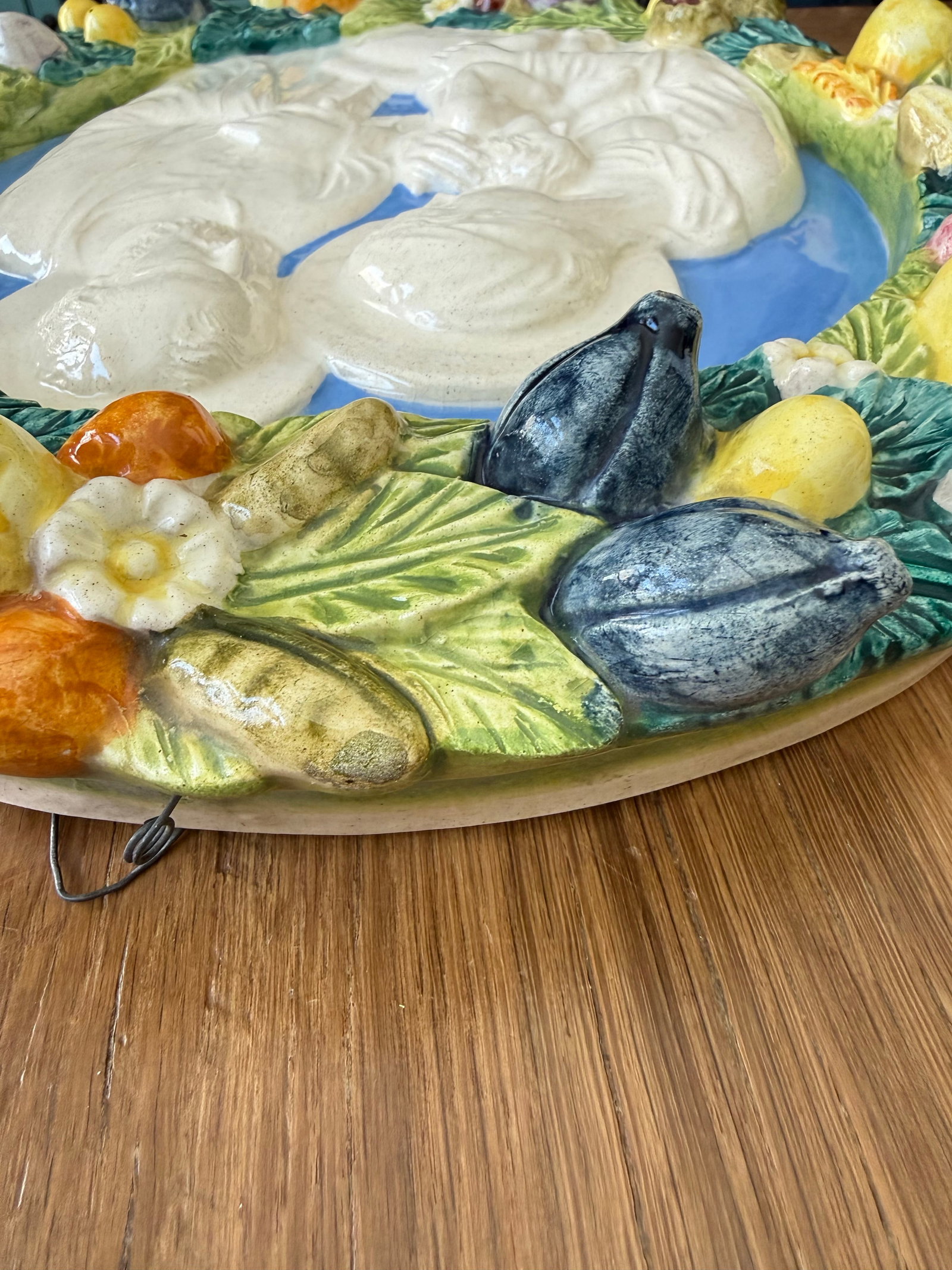 Vintage Italian Majolica Pottery Della Robbia Style Wall Plaque - 12