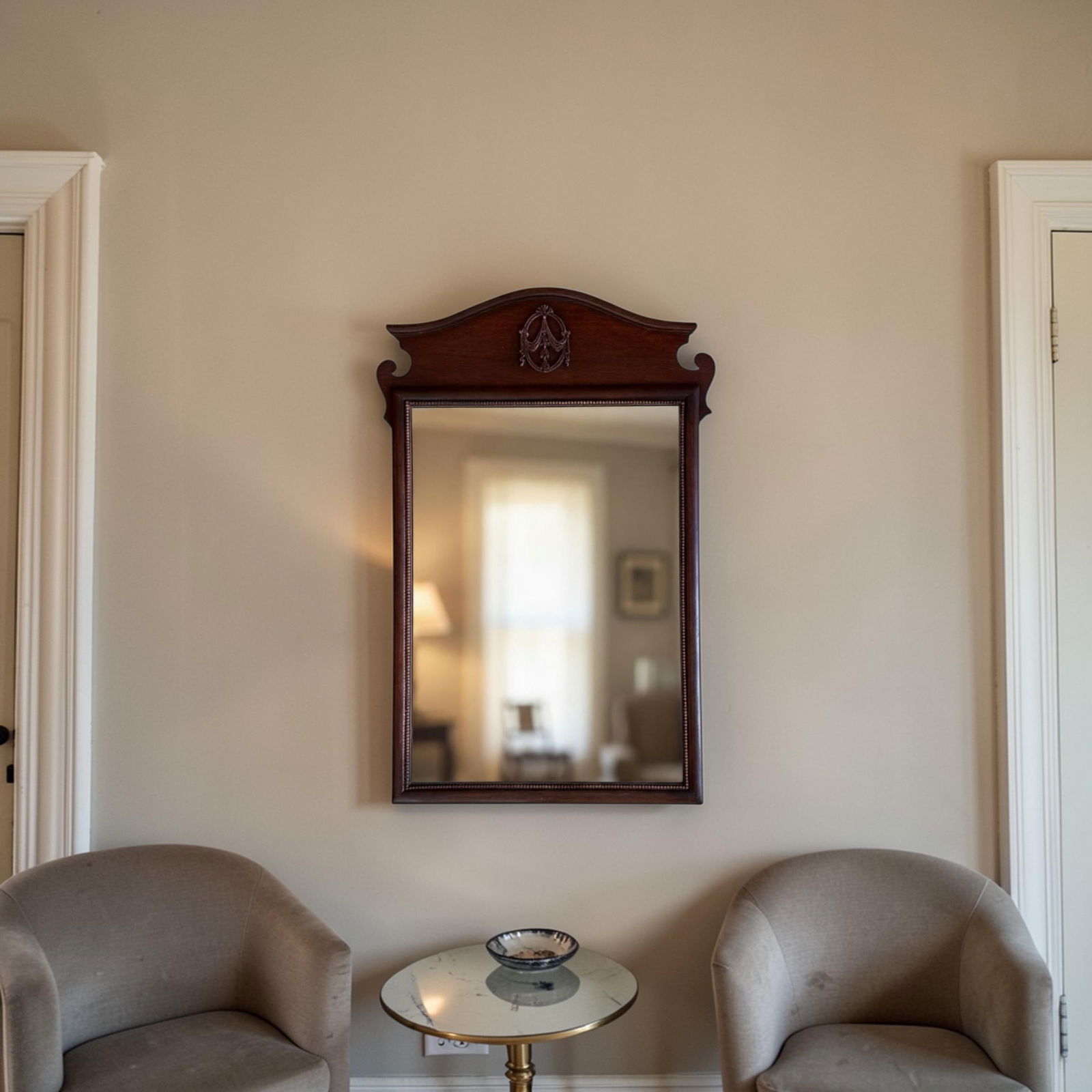 1940s Neoclassical Chippendale Mahogany Wall Mirror - 2