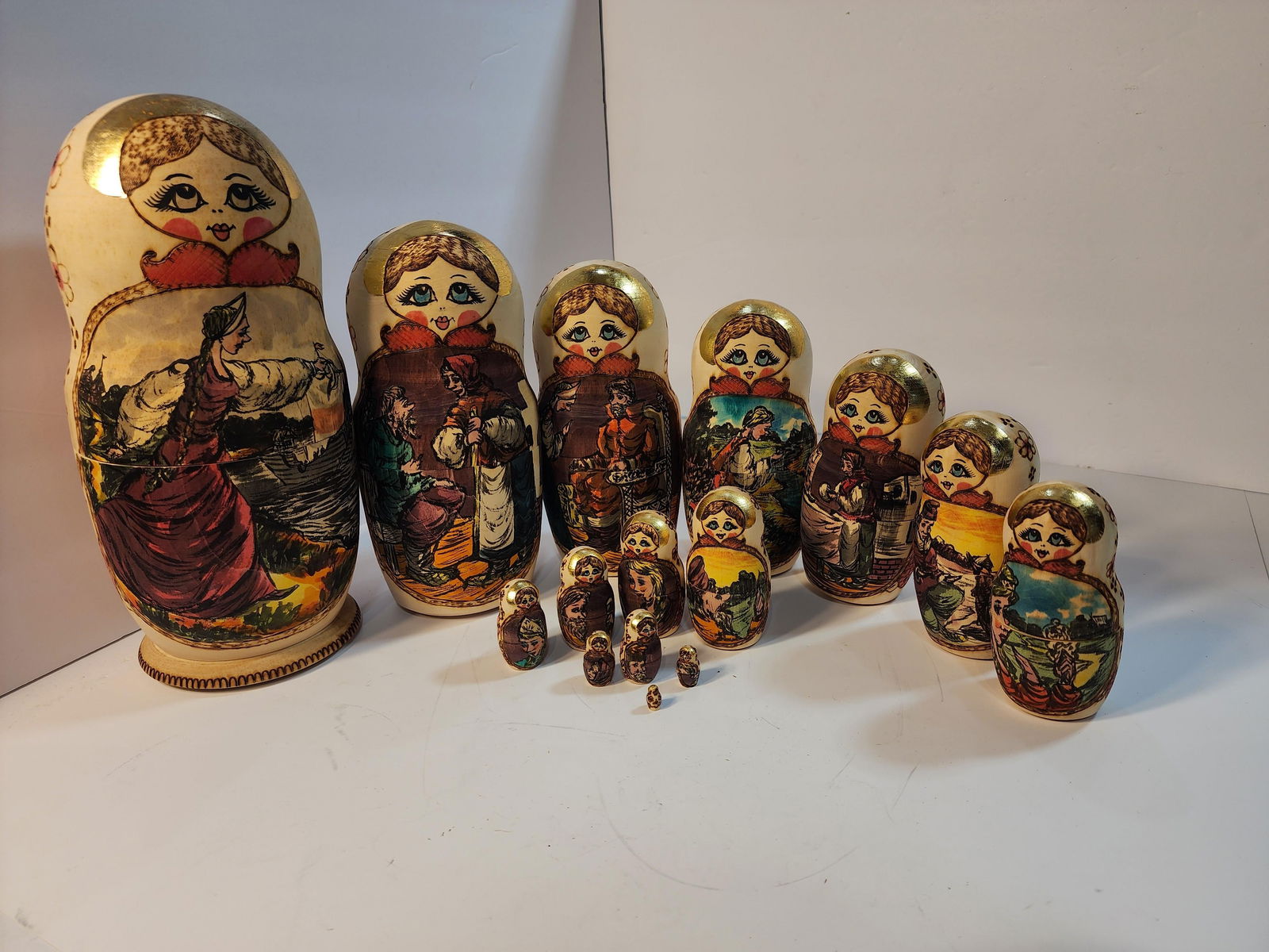 1980s Monumental 15 Piece Set of Hand Painted Stacking Dolls - 2