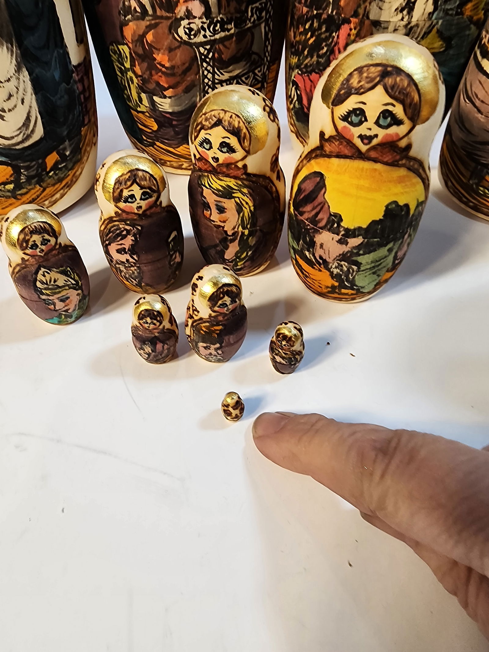 1980s Monumental 15 Piece Set of Hand Painted Stacking Dolls - 5