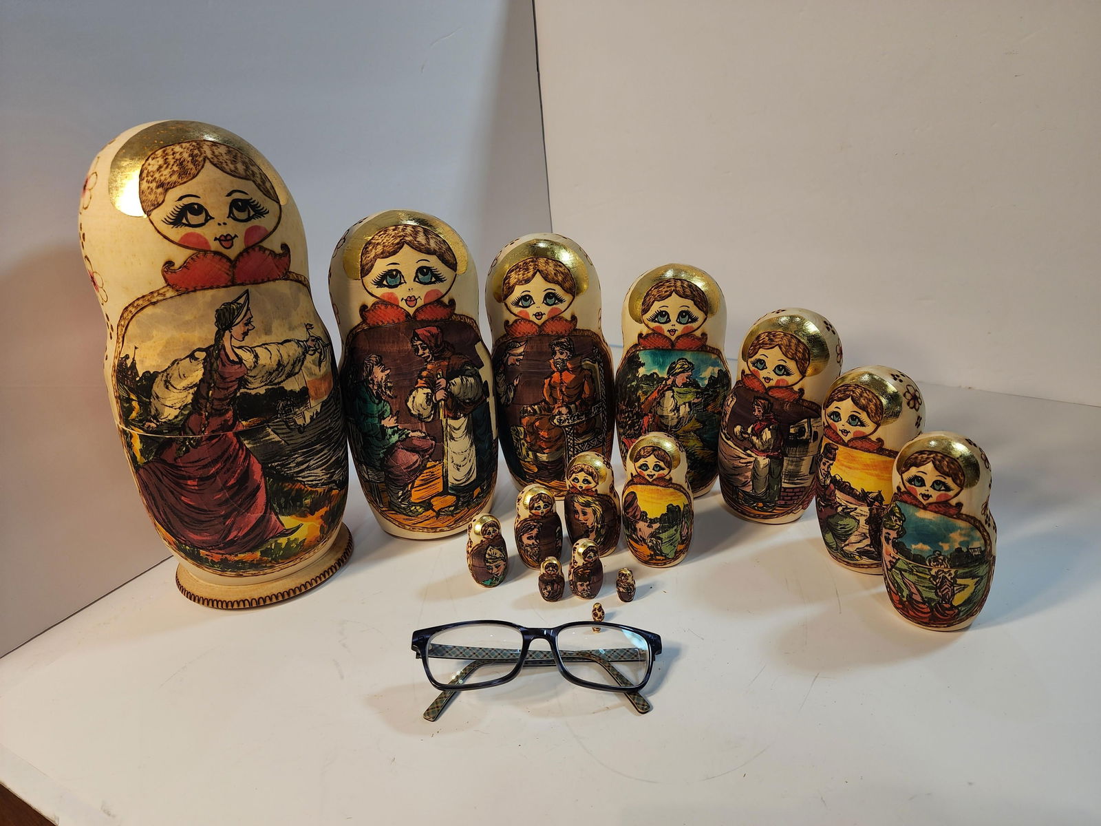 1980s Monumental 15 Piece Set of Hand Painted Stacking Dolls - 6