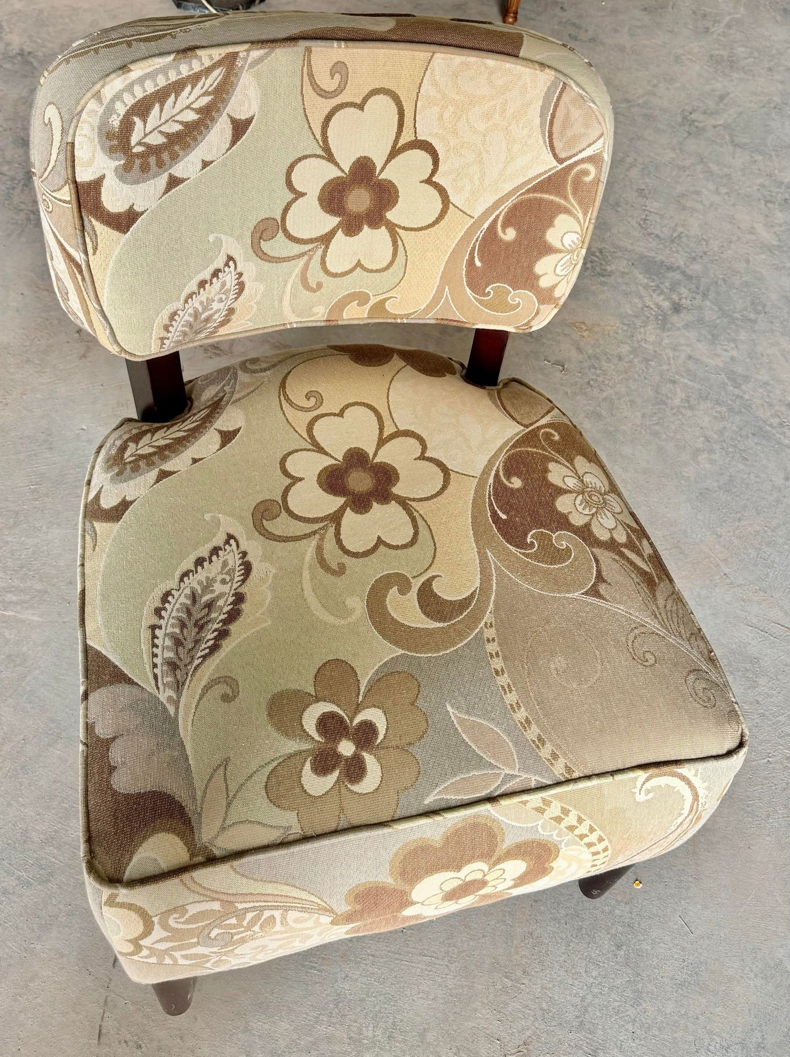Mid 20th Century Raymour and Flanigan "Lilly" Slipper Chair - 7