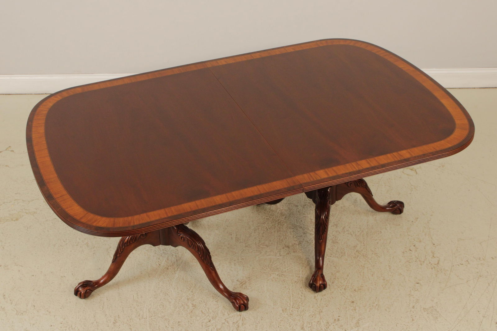 Ethan Allen Banded Mahogany Clawfoot Dining Room Table - 3