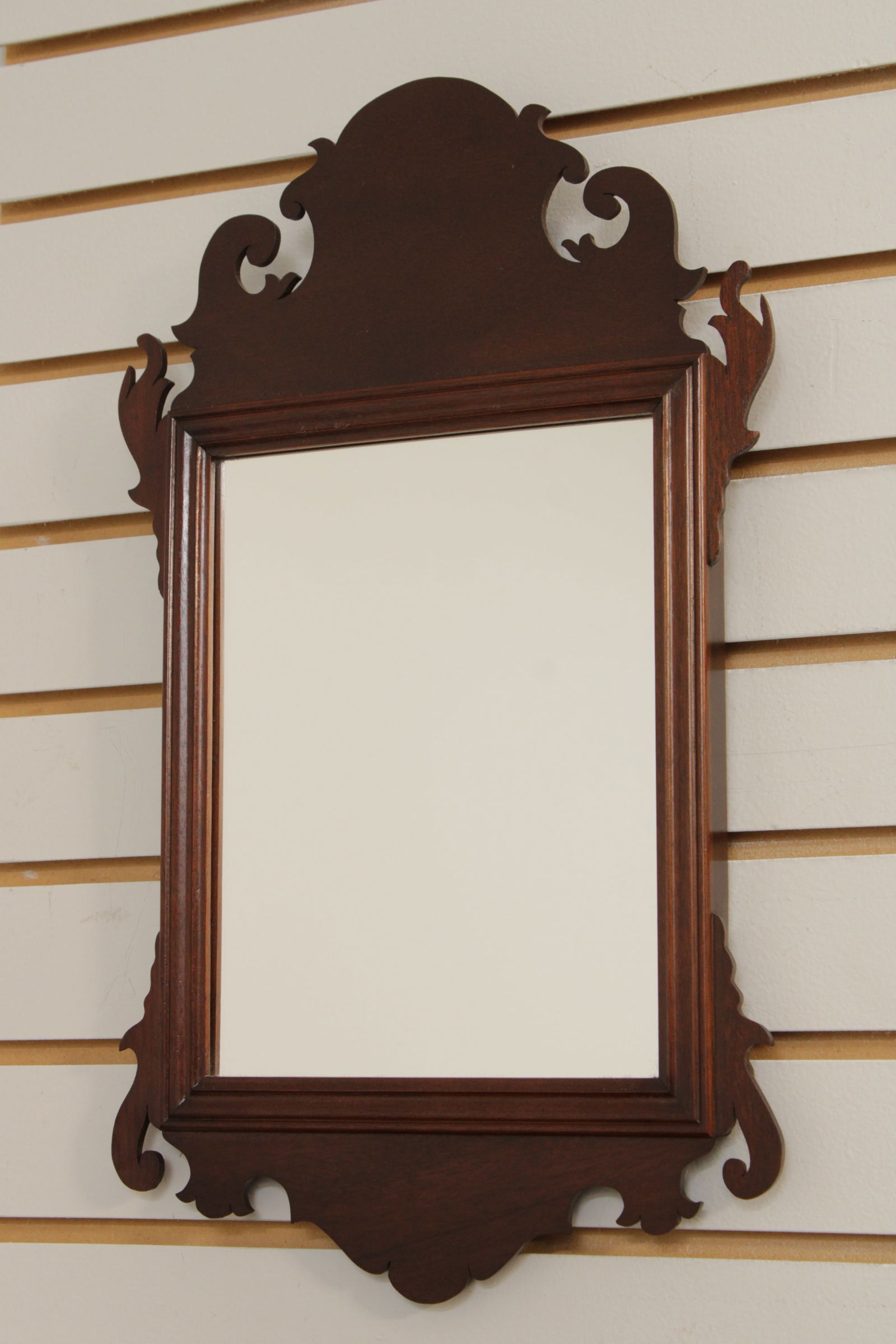 Virginia Metalcrafters Colonial Williamsburg Mirror & Shelf - 3