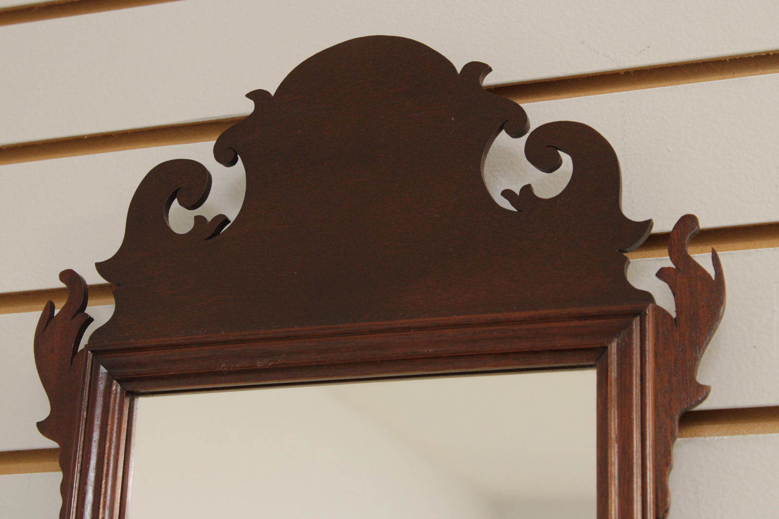 Virginia Metalcrafters Colonial Williamsburg Mirror & Shelf - 4