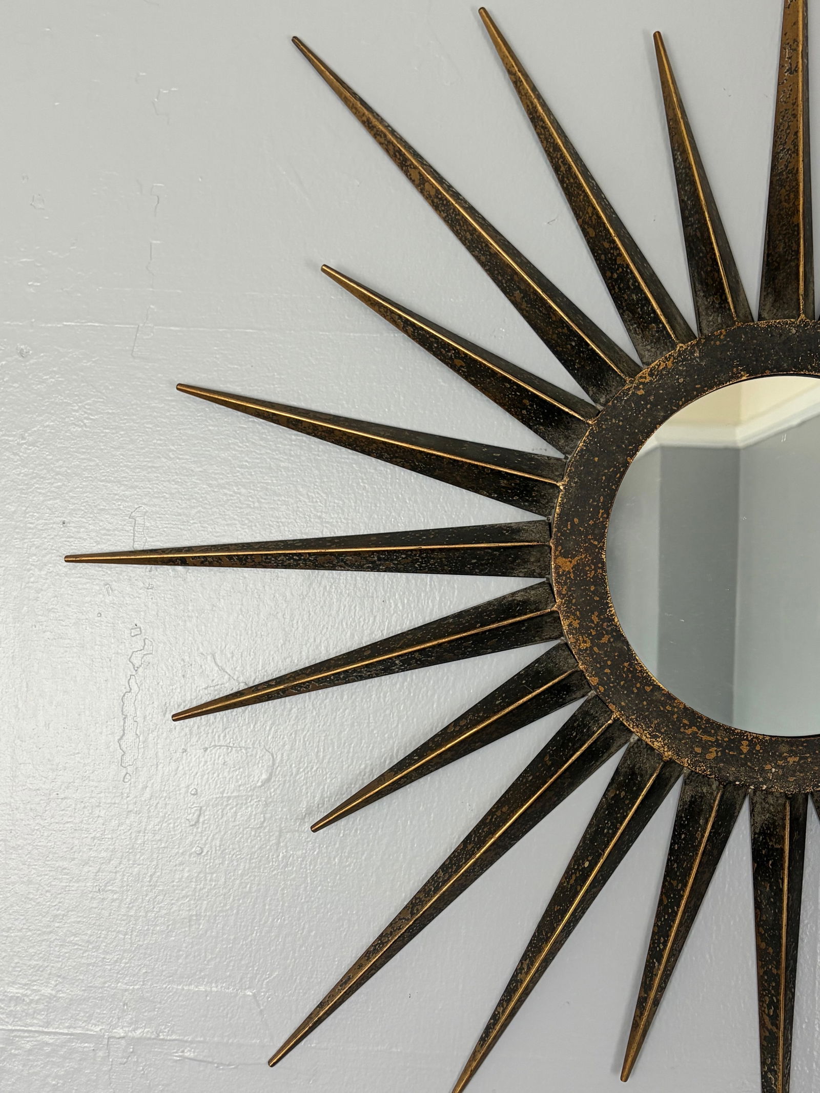Mid 20th Century Modern Metal Starburst Wall Mirror - 5