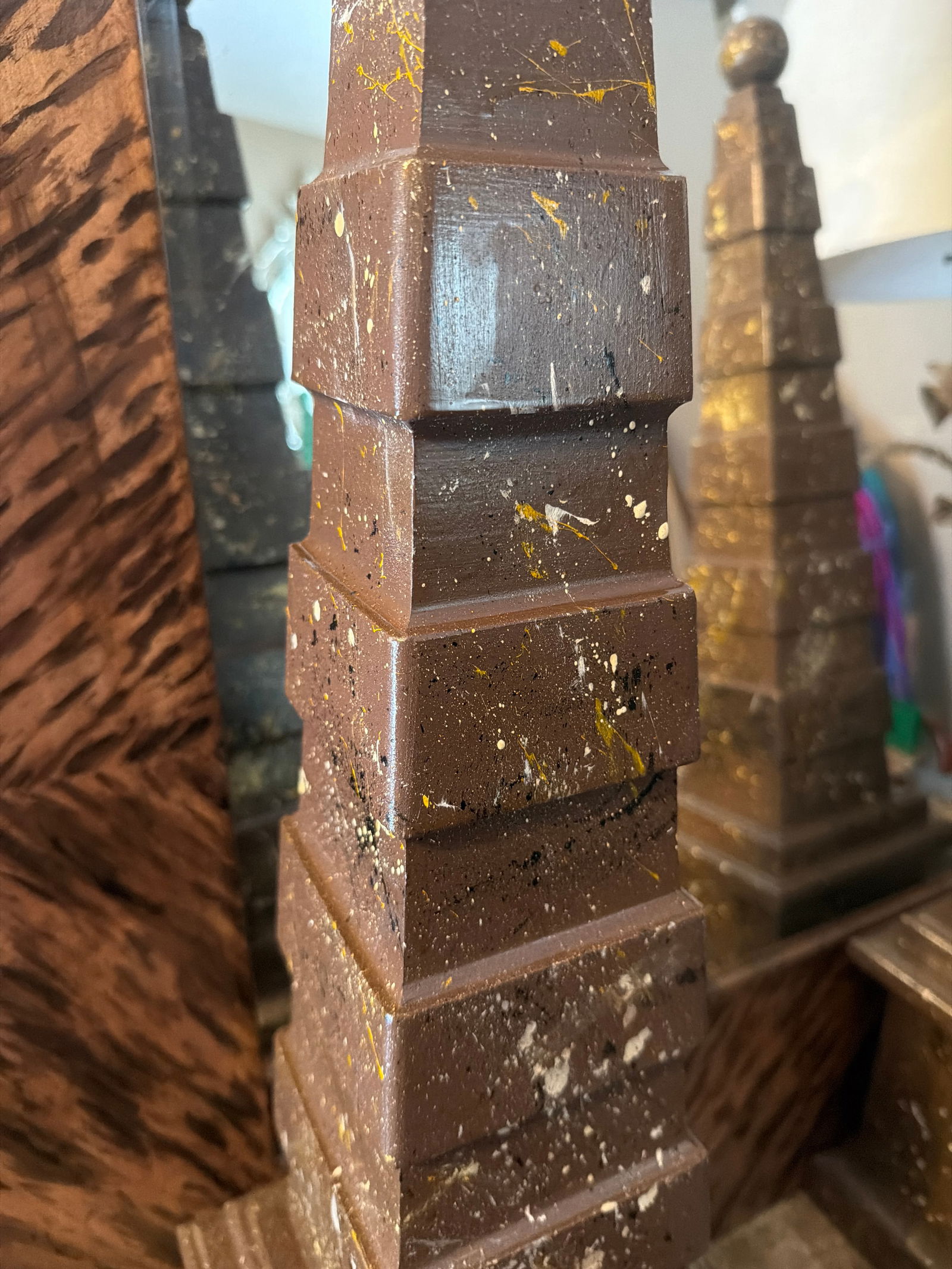 A Pair of Irwin and Lane Faux Porphyr Reticulated Obelisks - 4