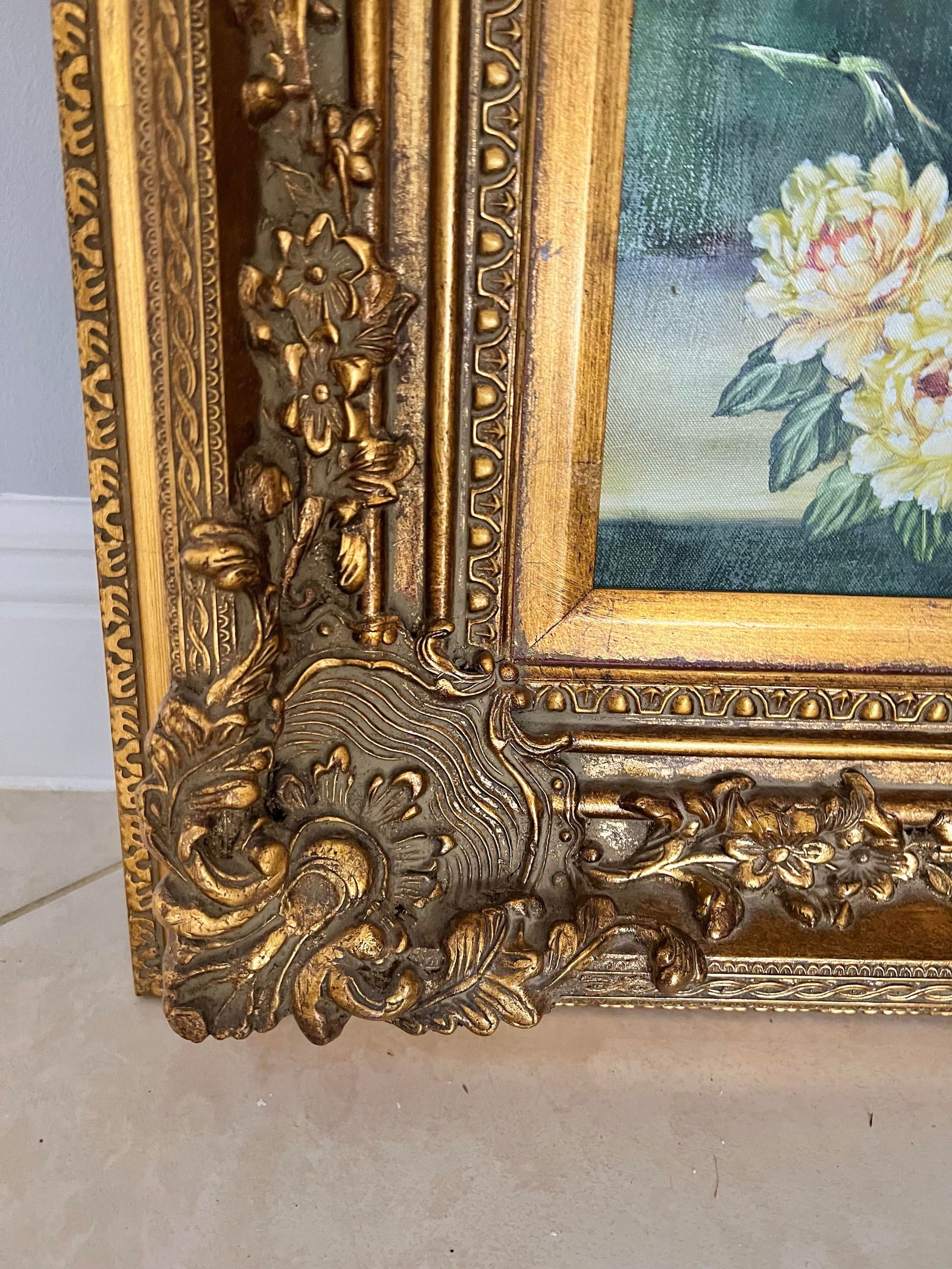 Mid Century Floral Oil Painting in Gold Ornate Frame - 8