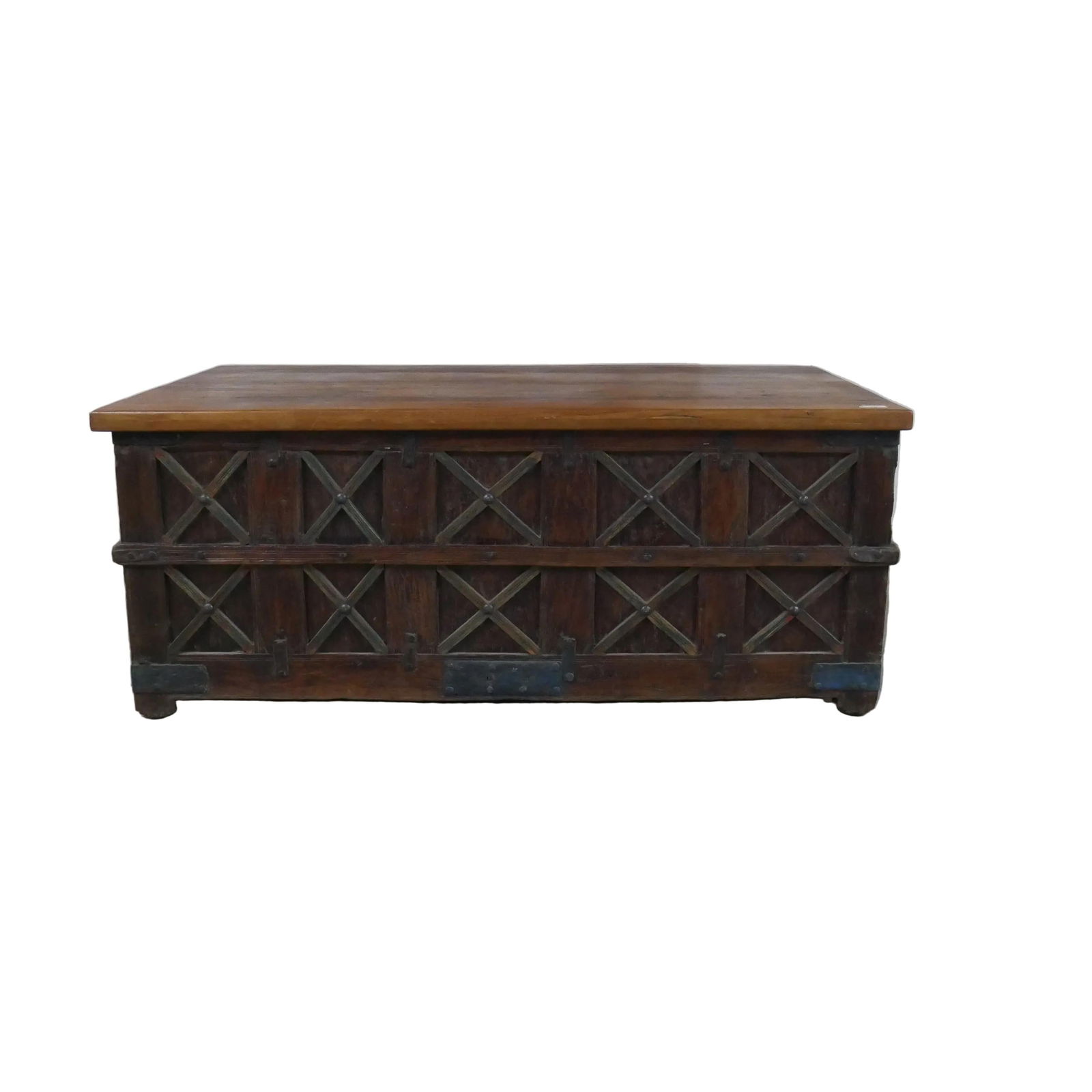 1950s Rustic Ranch Style Antique Teak Wood Chest Extra Large Coffee Table - 3