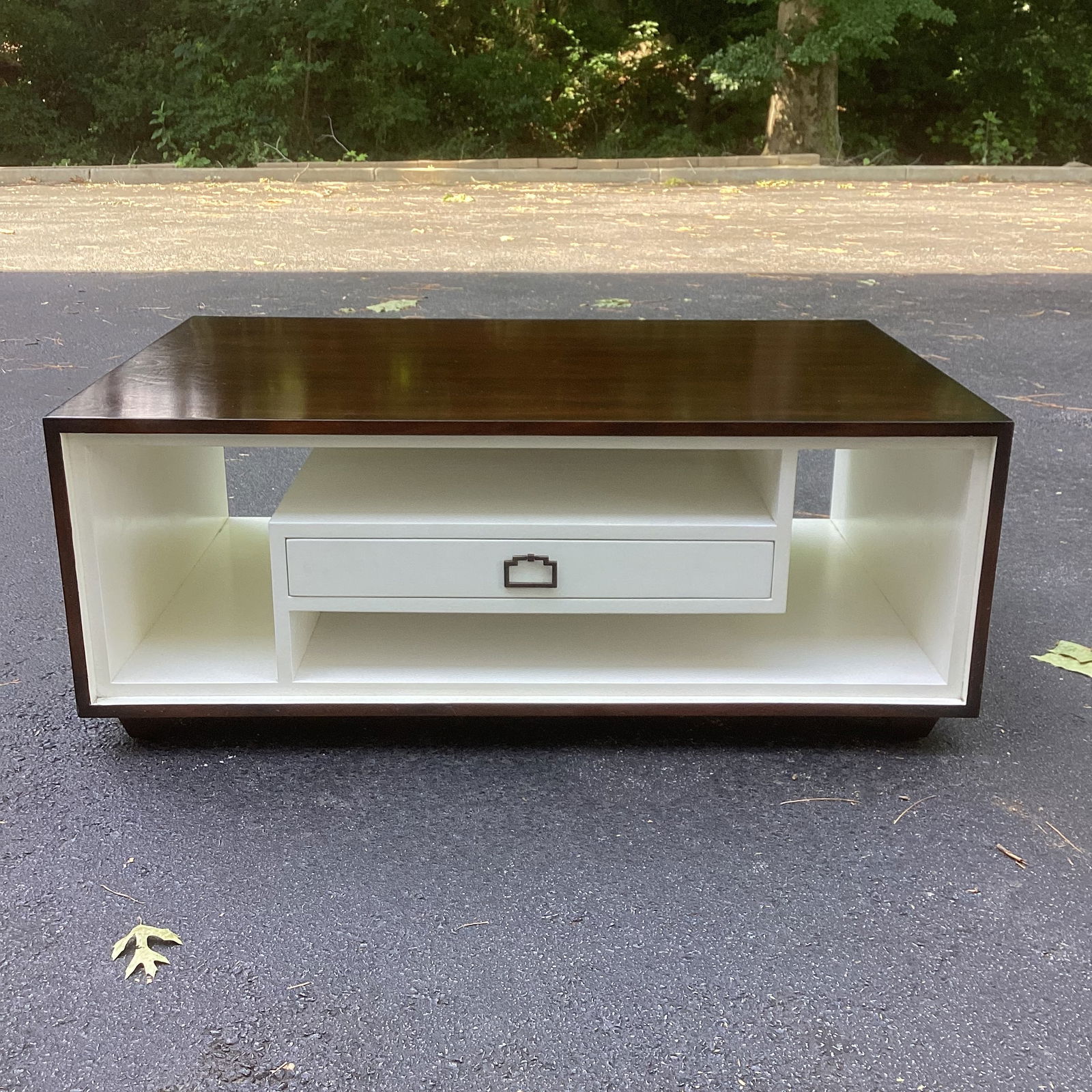 Moore Councill Coffee Table With Lower Display Shelves - 3