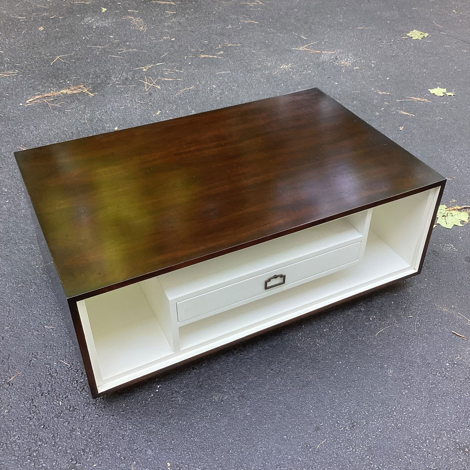 Moore Councill Coffee Table With Lower Display Shelves - 4