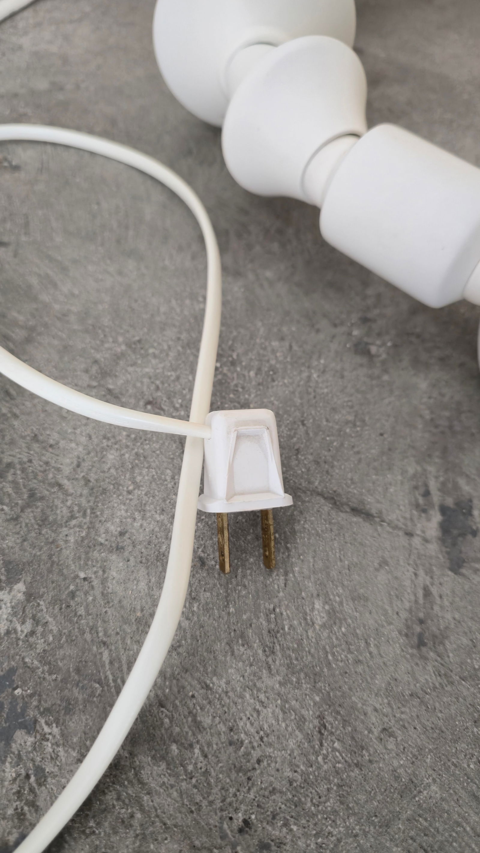 Ikea Svarva Adjustable Table Lamp by Front Design - 10