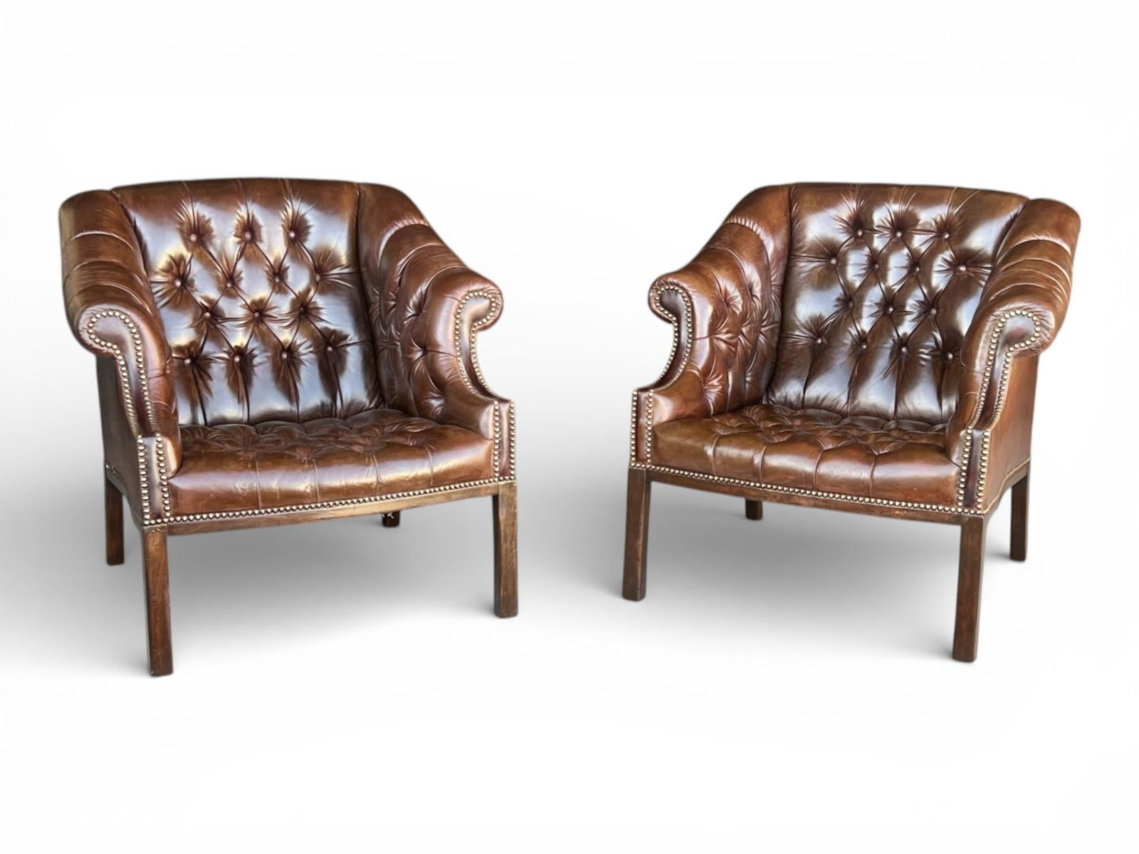 1960s Pair English Traditional Tufted Leather Club Chairs With Nailhead Trim - 3