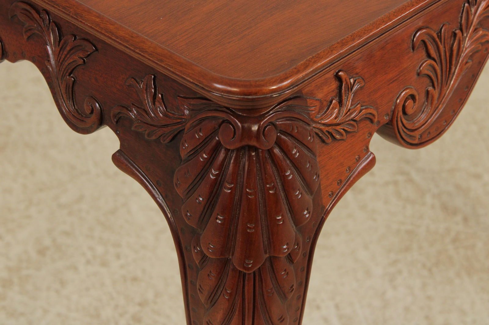 Kindel Irish Georgian Carved Mahogany Tea Table - 10