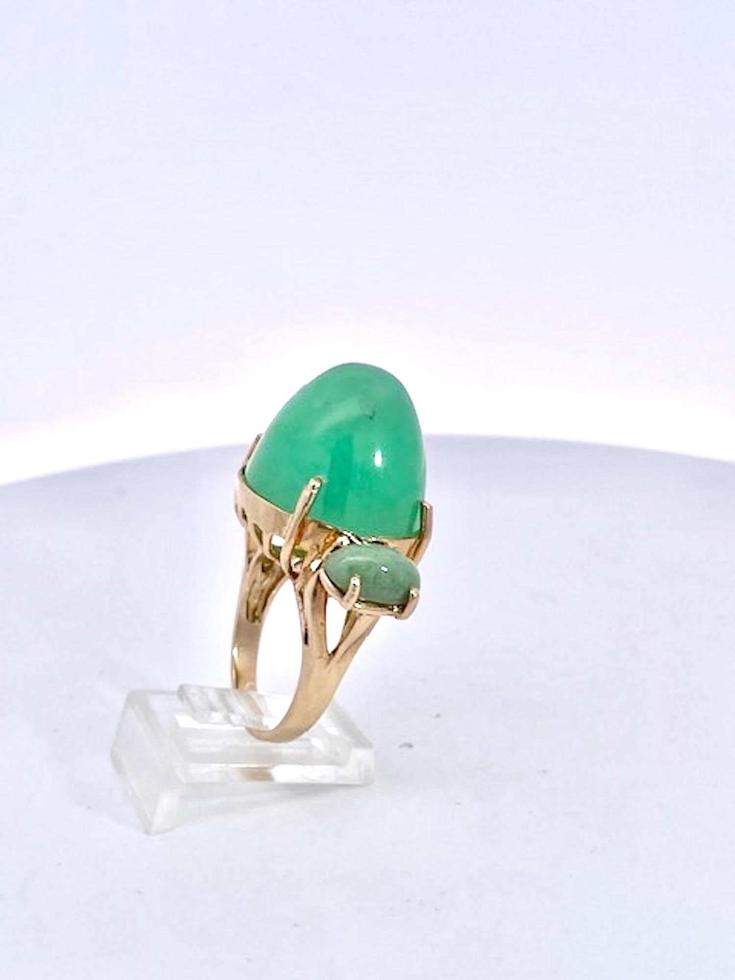 Chrysoprase Bullet Ring, Size 7 - 5